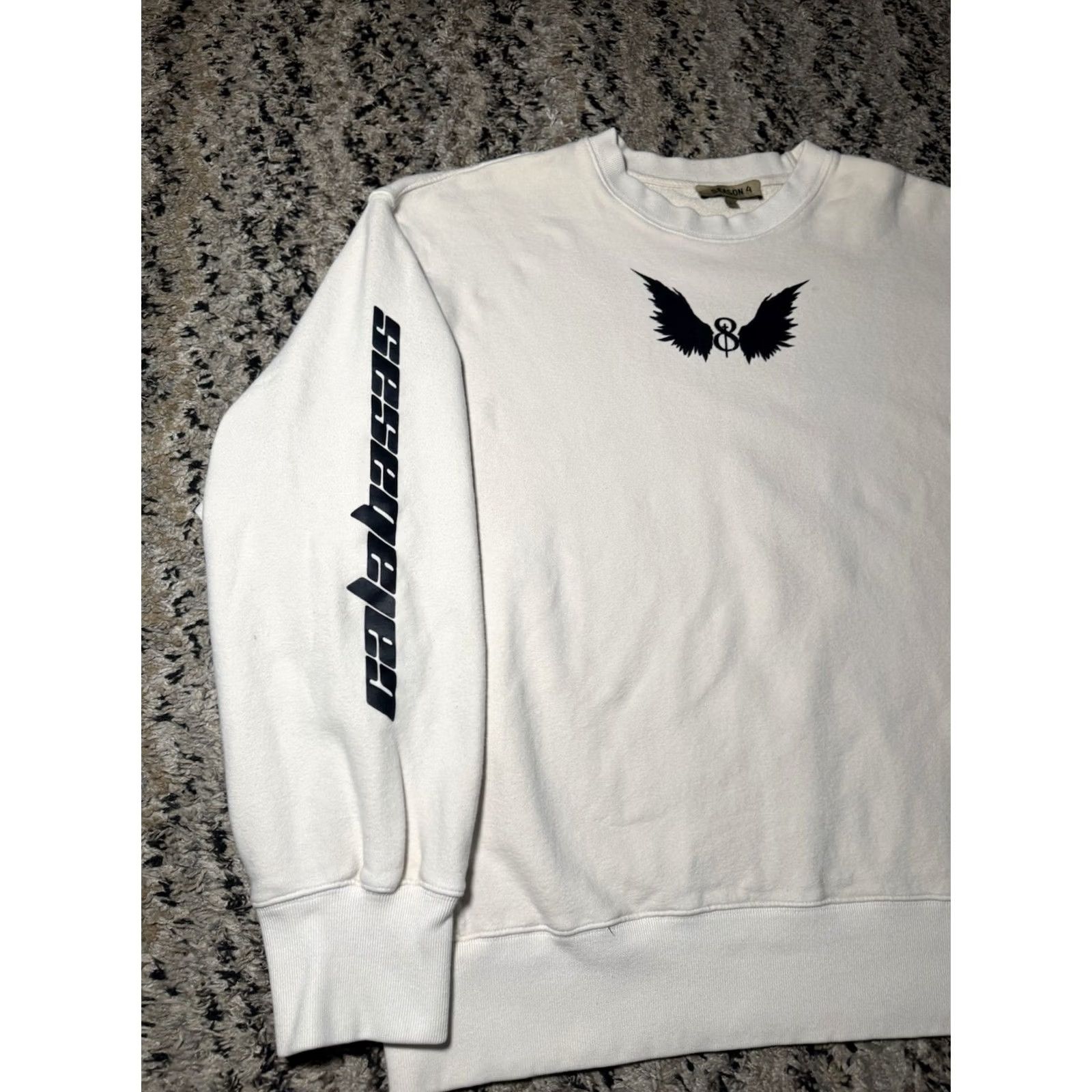 Yeezy VINTAGE Yeezy Season 4 Wing Logo Crewneck Sweatshirt Men Large Beige Oversized Ye Size US L / EU 52-54 / 3 - 3 Thumbnail