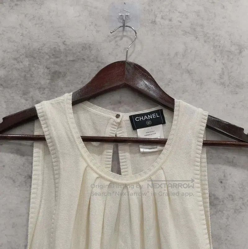 Chanel Chanel Summer Beige Cotton Sleeveless T-shirt . Size L / US 10 / IT 46 - 3 Thumbnail