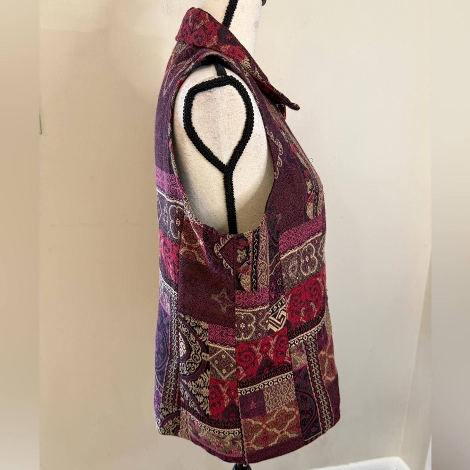 Other Chadwicks Red & Gold brocade patchwork zippered vest SZ 12 Size XL / US 12-14 / IT 48-50 - 2 Thumbnail