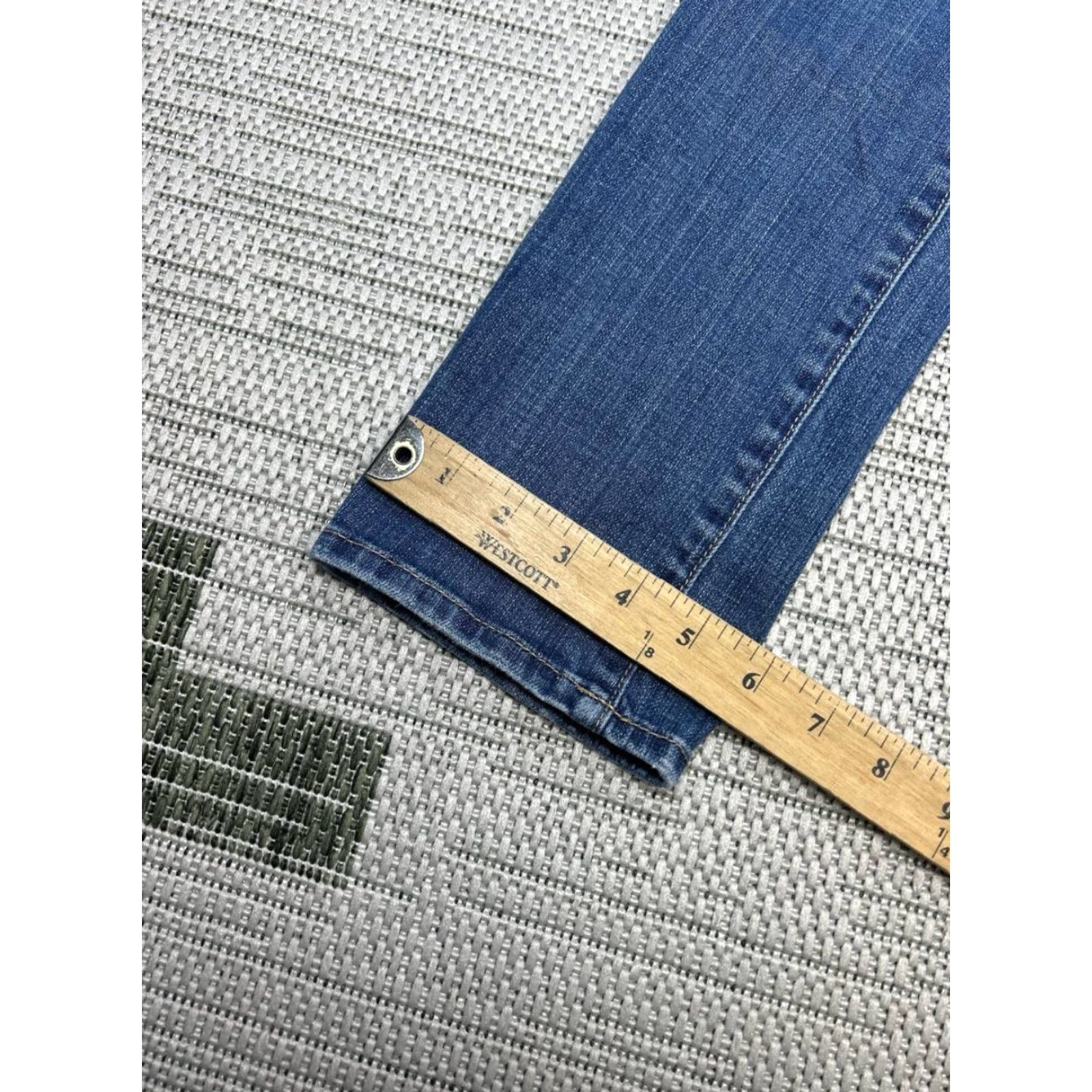 Abercrombie & Fitch Abercrombie & Fitch Jeans Womens 26 Tall Light Wash Denim Low Rise Slim Fit 90s Blues Boys Womens Size 26" / US 2 / IT 38 - 3 Thumbnail