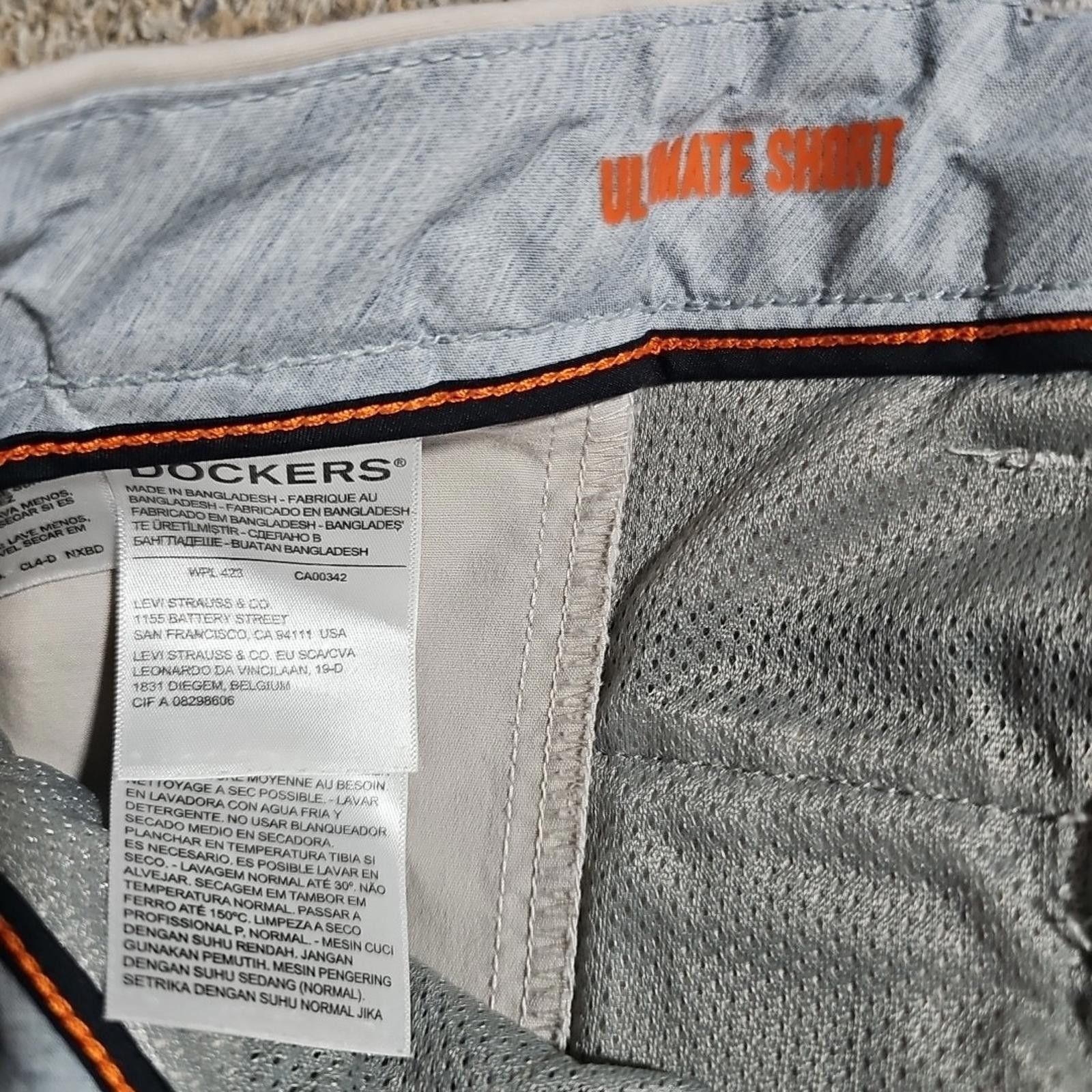 Dockers Dockers Supreme Flex Ultimate Short Sz 38 Beige Shorts Size US 38 / EU 54 - 4 Thumbnail