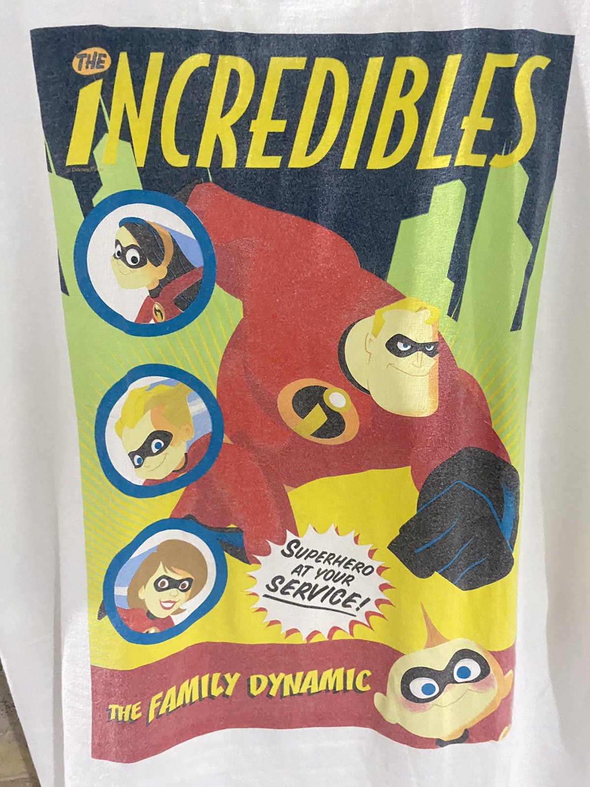 Disney × Vintage 💸NEEDGONE💸The incredibles superhero at your service! Tshirt Size US L / EU 52-54 / 3 - 5 Thumbnail