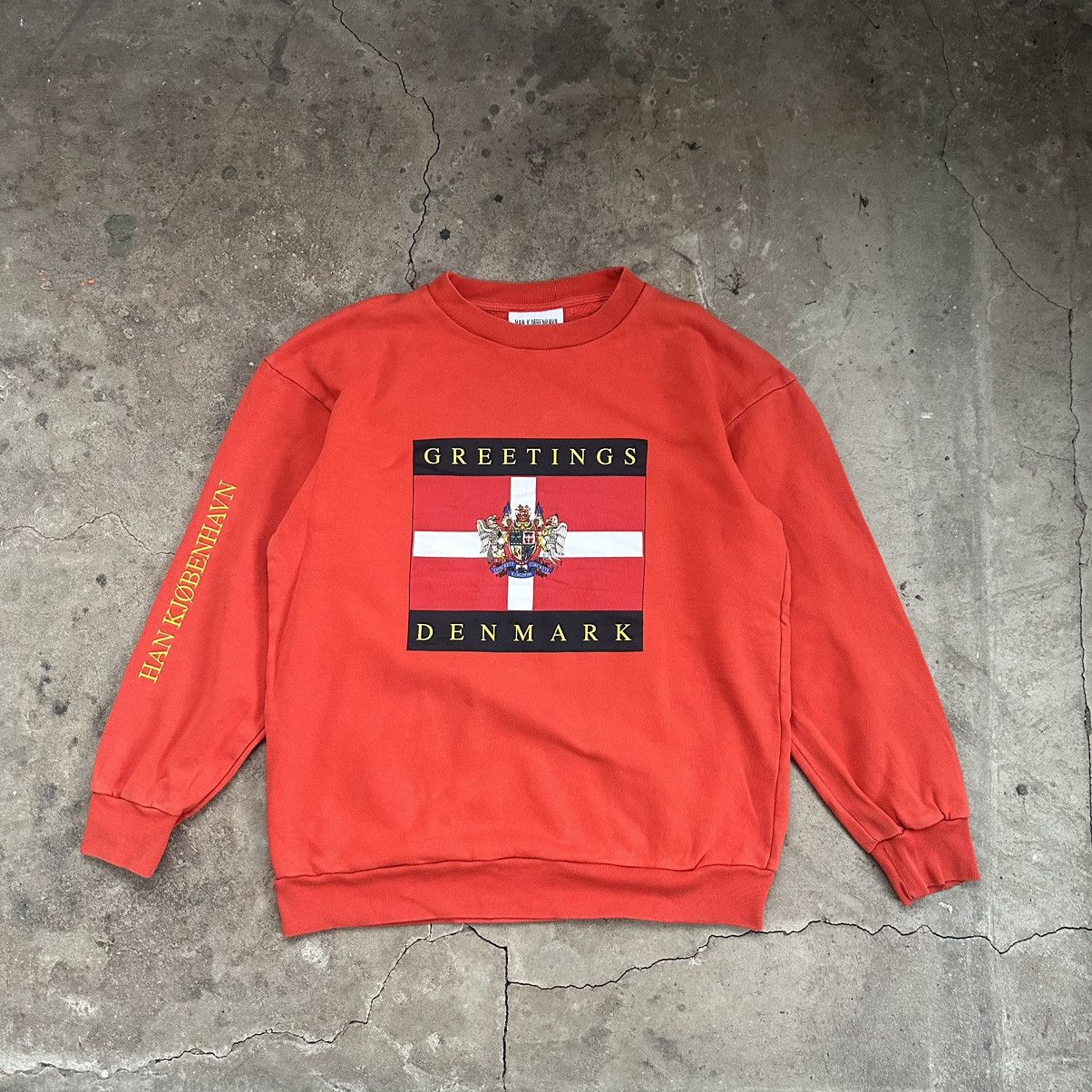 Han Kjobenhavn Han Kjobenhavn city logo faded sweatshirt Size US M / EU 48-50 / 2 - 1 Thumbnail