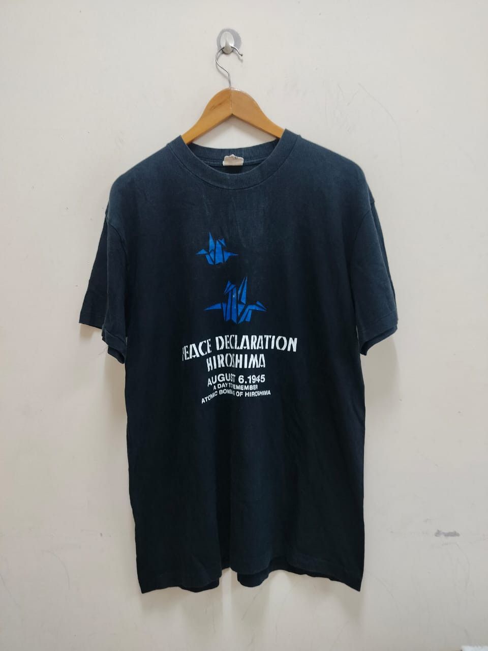 Vintage Vintage Peace Declaration Hiroshima t-shirt Size US XL / EU 56 / 4 - 1 Thumbnail