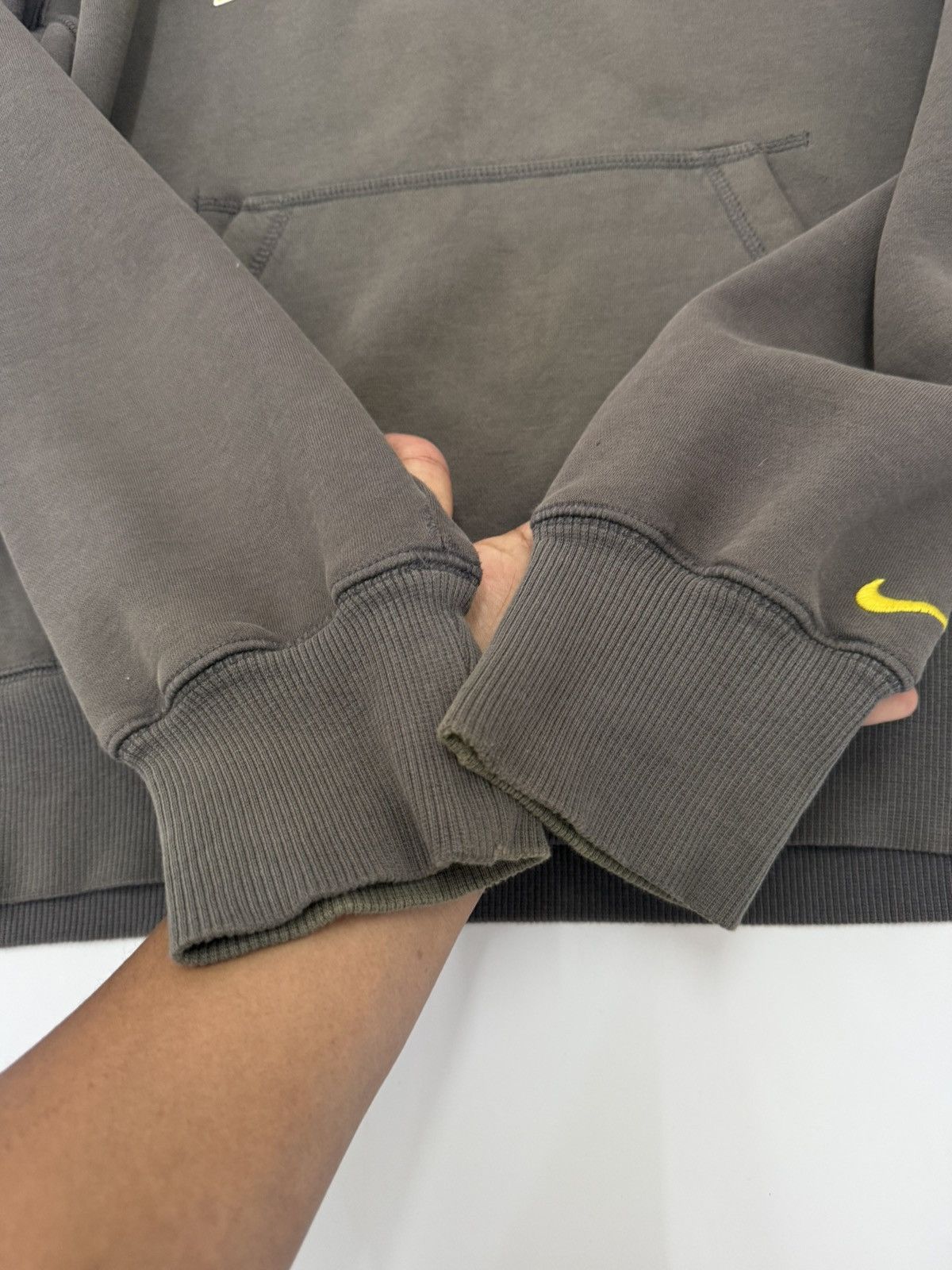 Nike 🔥 Nike Big Logo Spellout Faded Grey Sweatshirt hoodie - L Size US L / EU 52-54 / 3 - 4 Thumbnail