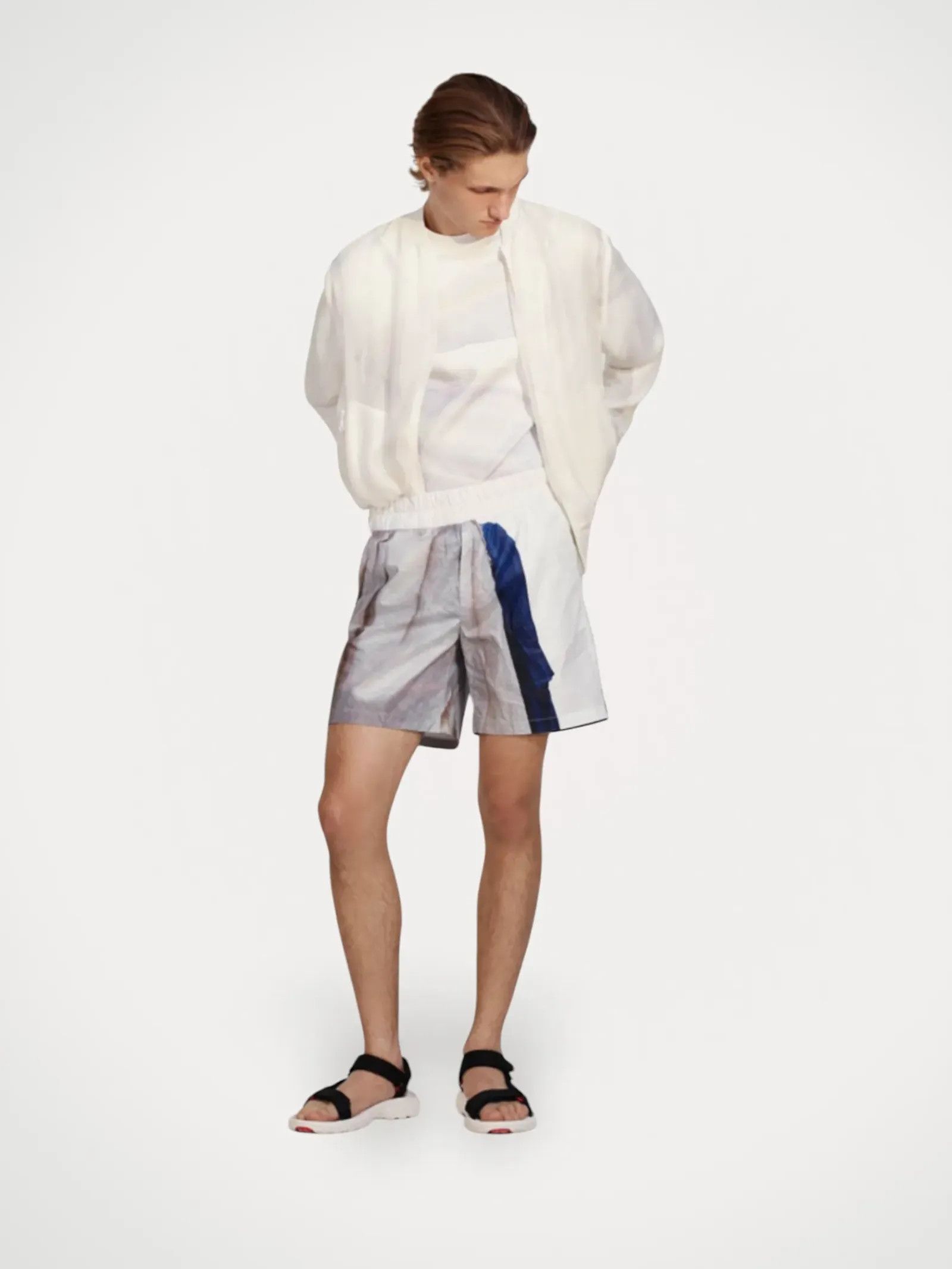 Weekday Weekday Limited Edition Shorts Size US 32 / EU 48 - 1 Thumbnail