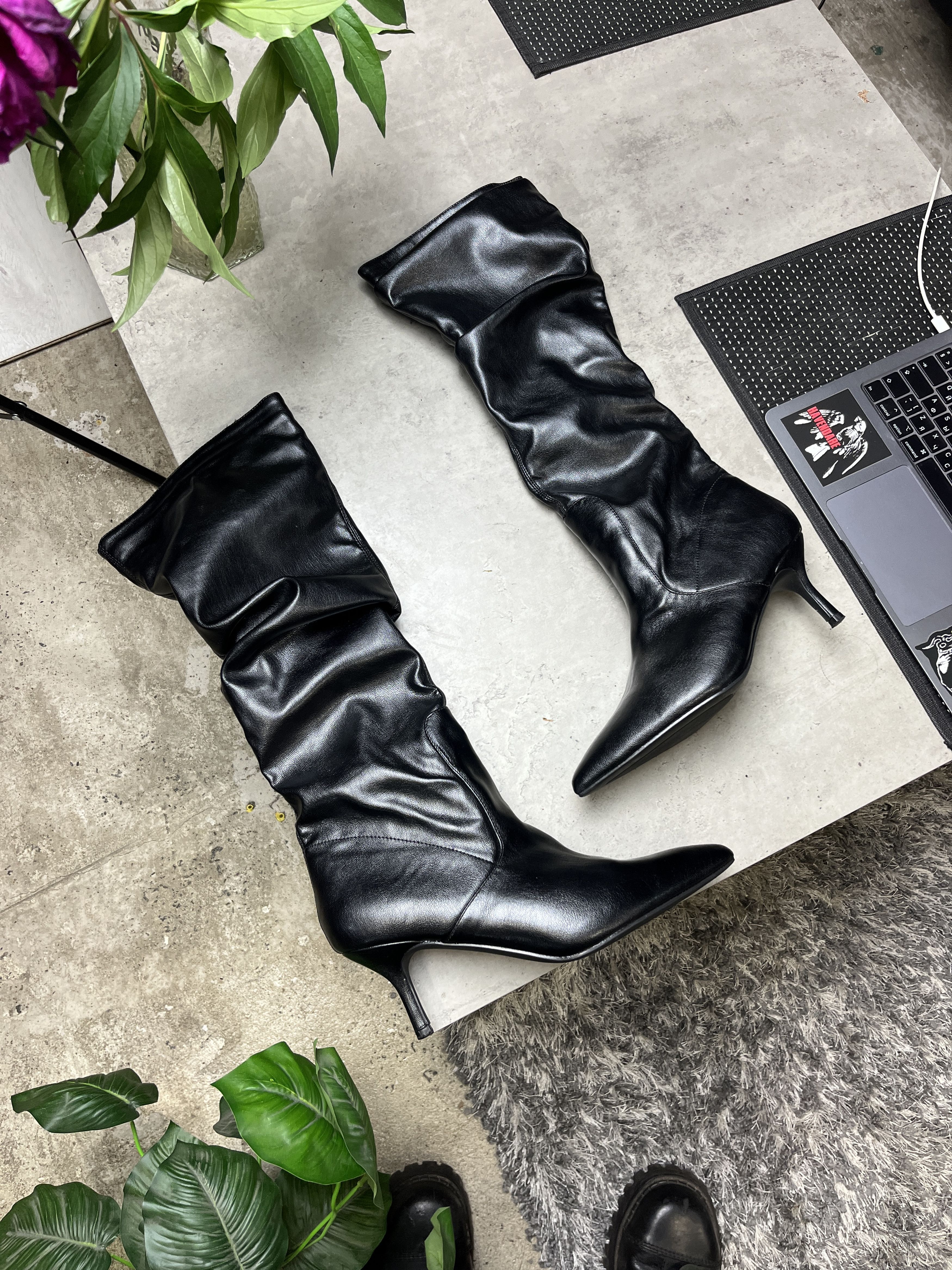 Other VINTAGE 1990s BLACK ECO LEATHER SLOUCH HEEL BOOTS - 5141 Size US 9.5 / IT 39.5 - 3 Thumbnail