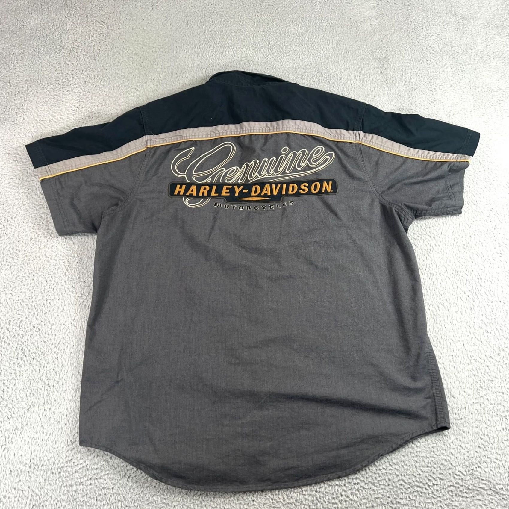 Harley Davidson Harley Davidson Shirt Mens XL Gray Embroidered Short Sleeve Button Size US XL / EU 56 / 4 - 2 Thumbnail