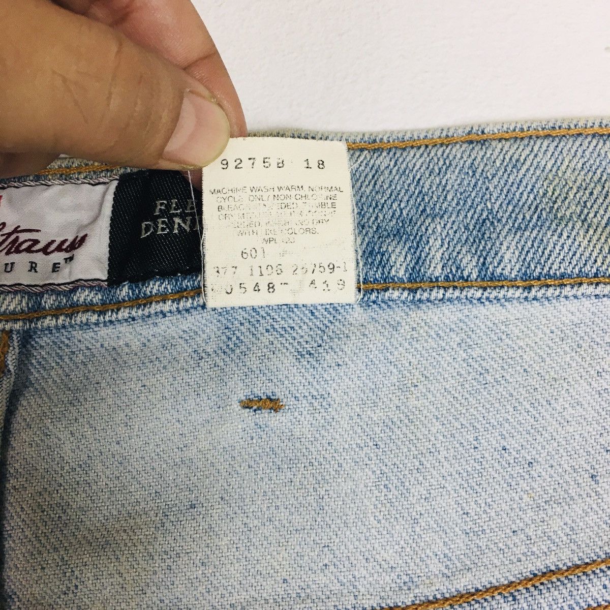Levi's Vintage Clothing Vintage 90s Levi’s 540 Brown Tab Stretchable Flex Denim Size US 44 / EU 60 - 9 Thumbnail