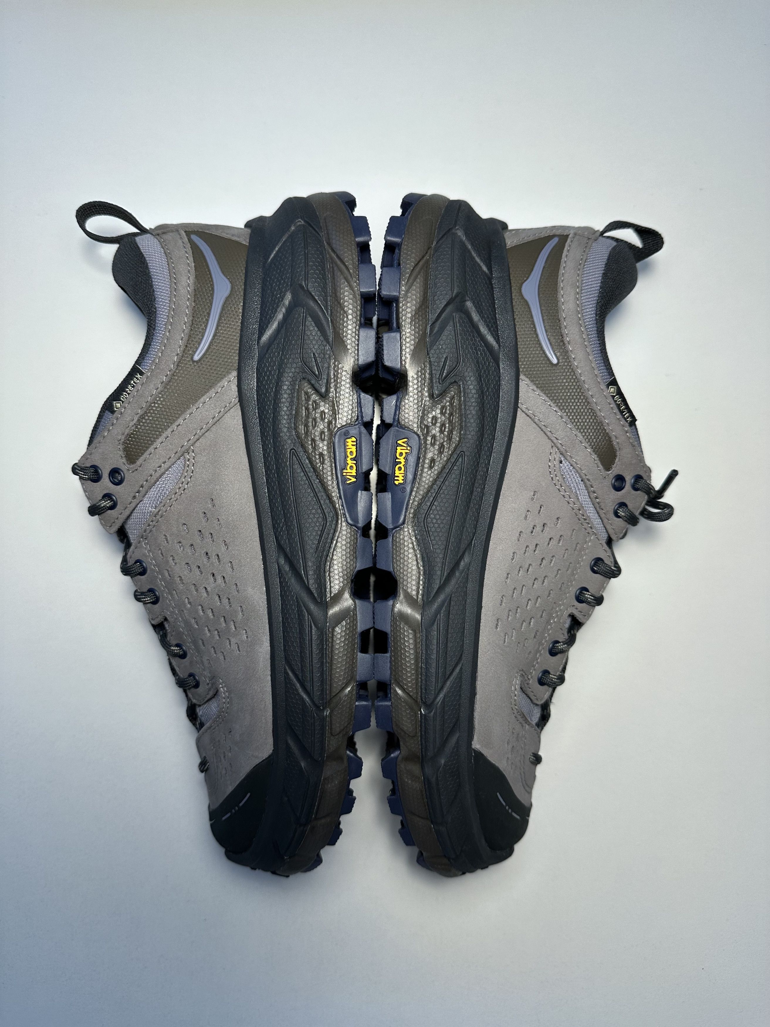 Hoka × _J.L-A.L_ Hoka x J.L.-A.L. Tor Ultra Low Size US 7 / EU 40 - 4 Thumbnail