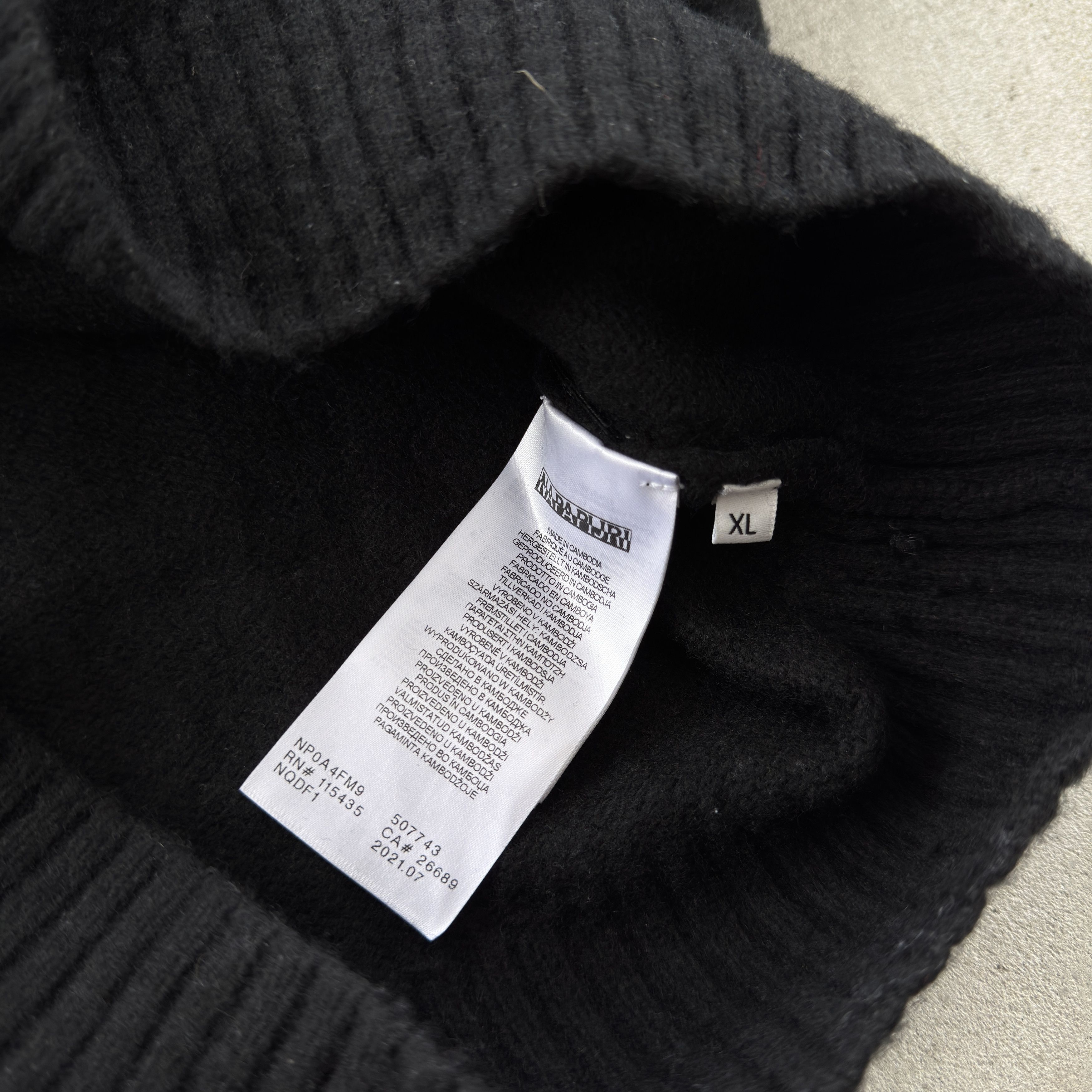 Napapijri Vintage 90s Napapijri 1/4 Zip Wool Sweater Size US XL / EU 56 / 4 - 6 Thumbnail
