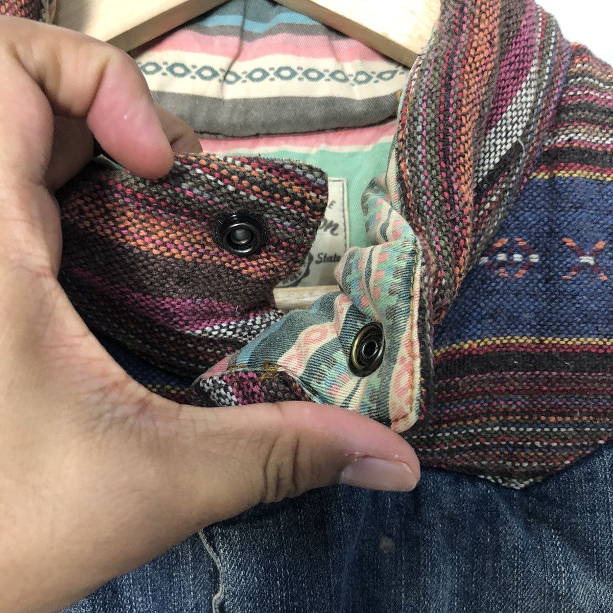 Japanese Brand Vintage Local Motion Hawaii Button Ups Denim Vest Size US L / EU 52-54 / 3 - 6 Thumbnail