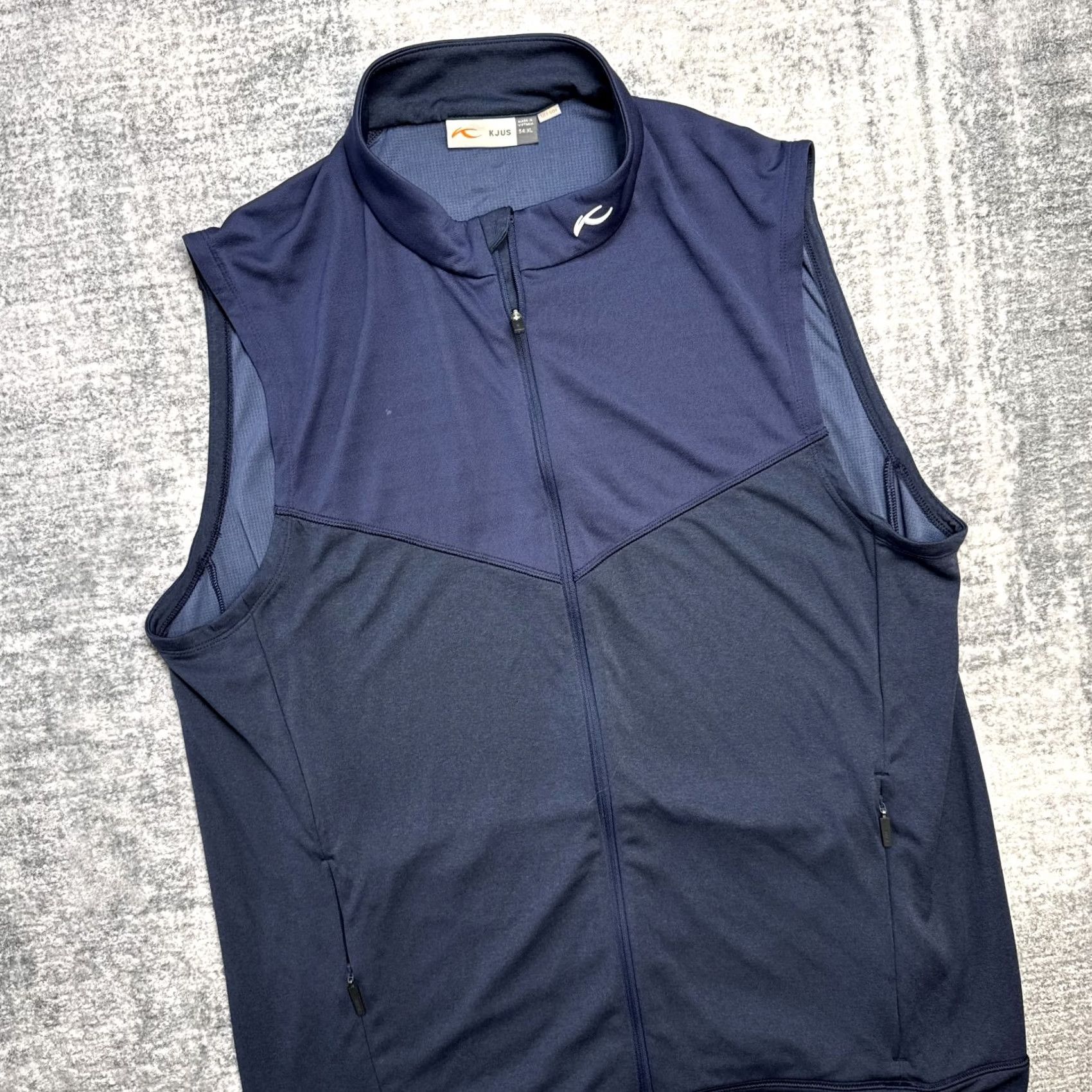 KJUS KJUS Westport Vest Mens XL Navy Blue Golf Performance UPF 50 Quick Dry Travel Windbreaker Short Zip Pockets Lightweight Size US XL / EU 56 / 4 - 2 Thumbnail