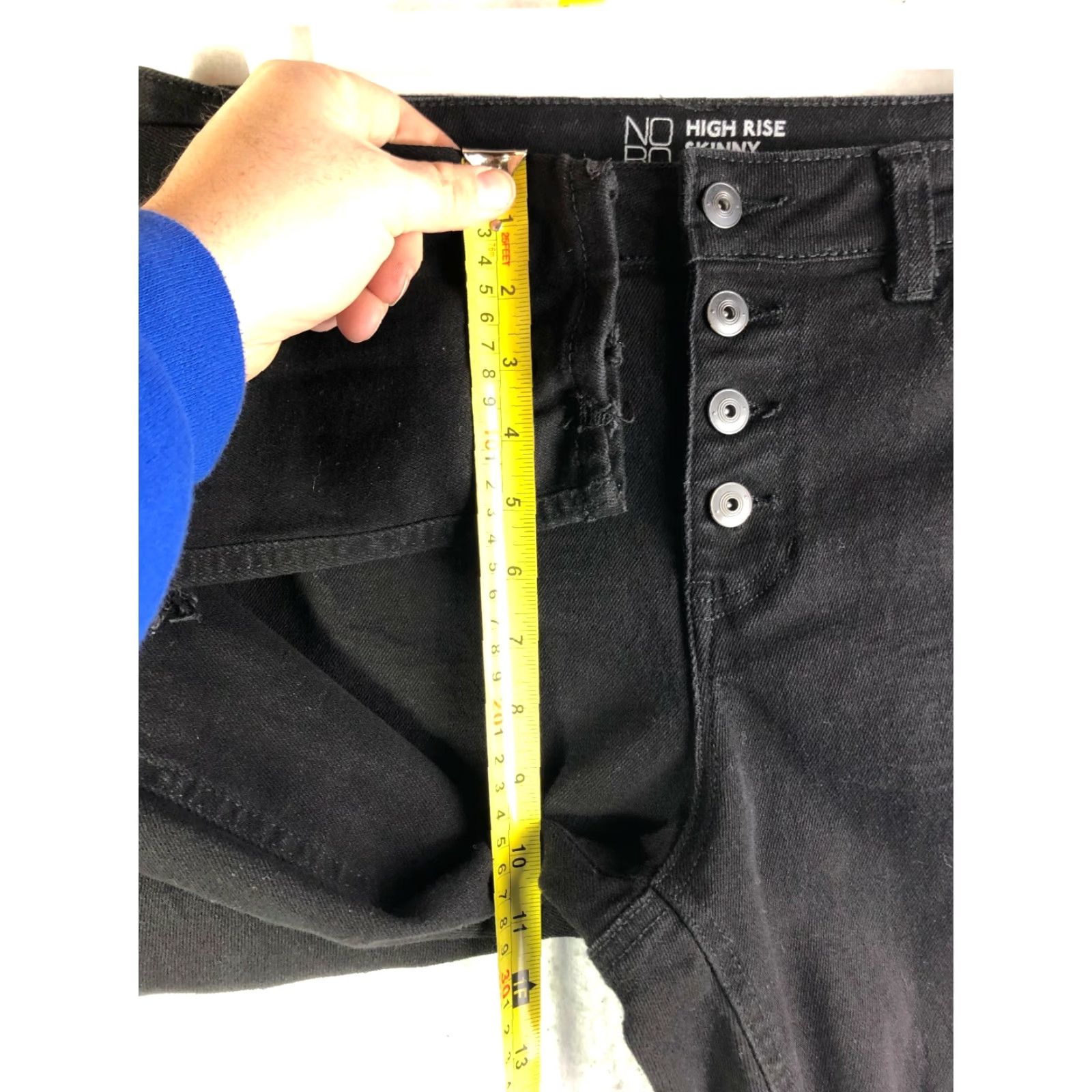 Vintage No Boundaries Juniors Jeans High Rise Skinny Black Denim Size 13 Distressed Size 34" / US 12 / IT 48 - 4 Thumbnail