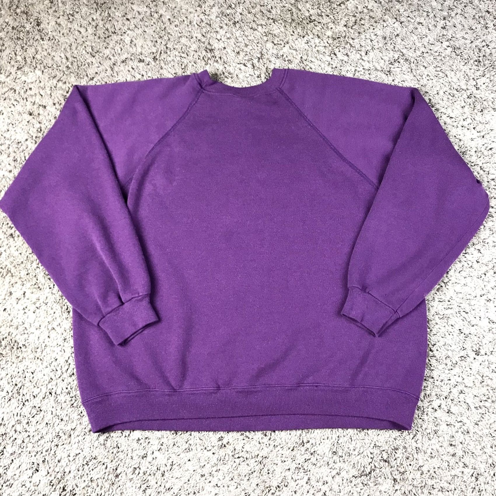 Hanes VINTAGE Hanes Purple Raglan Crewneck Sweatshirt Womens XL 90s Made USA Size XL / US 12-14 / IT 48-50 - 3 Thumbnail