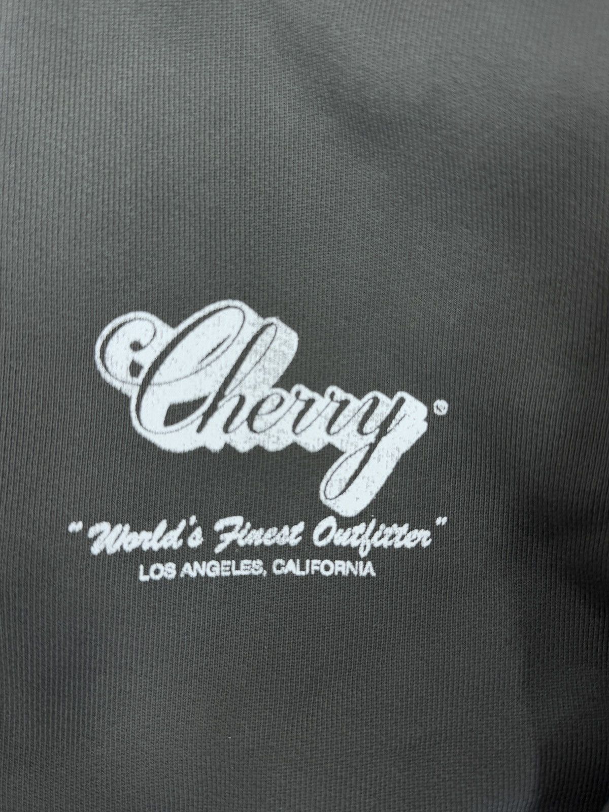 Cherry LA GRAPHIC PRINT SWEATER Size US XL / EU 56 / 4 - 5 Thumbnail
