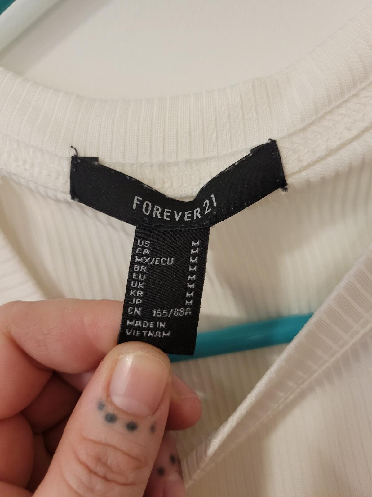 Forever 21 Forever 21 White Long Sleeve Ribbed Top with Side Drawstring Size M / US 6-8 / IT 42-44 - 2 Thumbnail