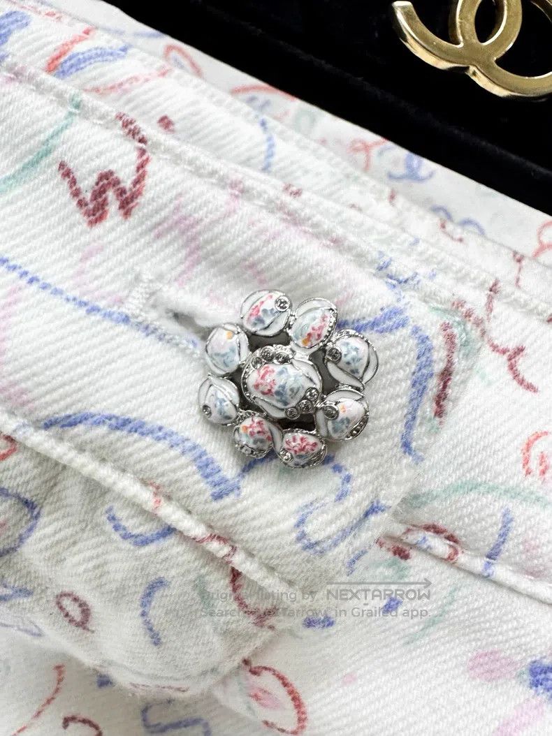 Chanel Chanel Small fish printed wide-leg trousers and denim trou Size 24" / US 00 / IT 34 - 4 Thumbnail