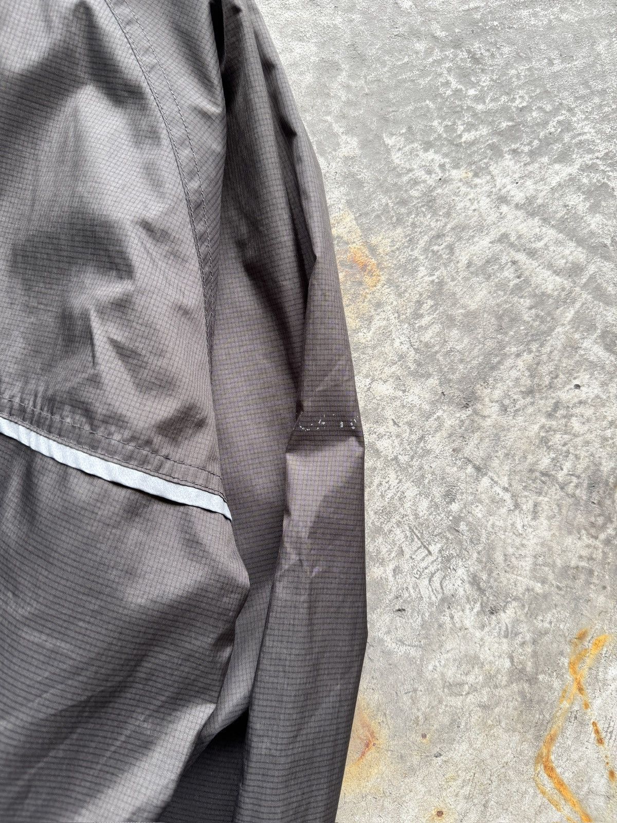 Japanese Brand × Stussy × Vintage Vintage Y2K stussy light rain zip up jacket Size US L / EU 52-54 / 3 - 3 Thumbnail