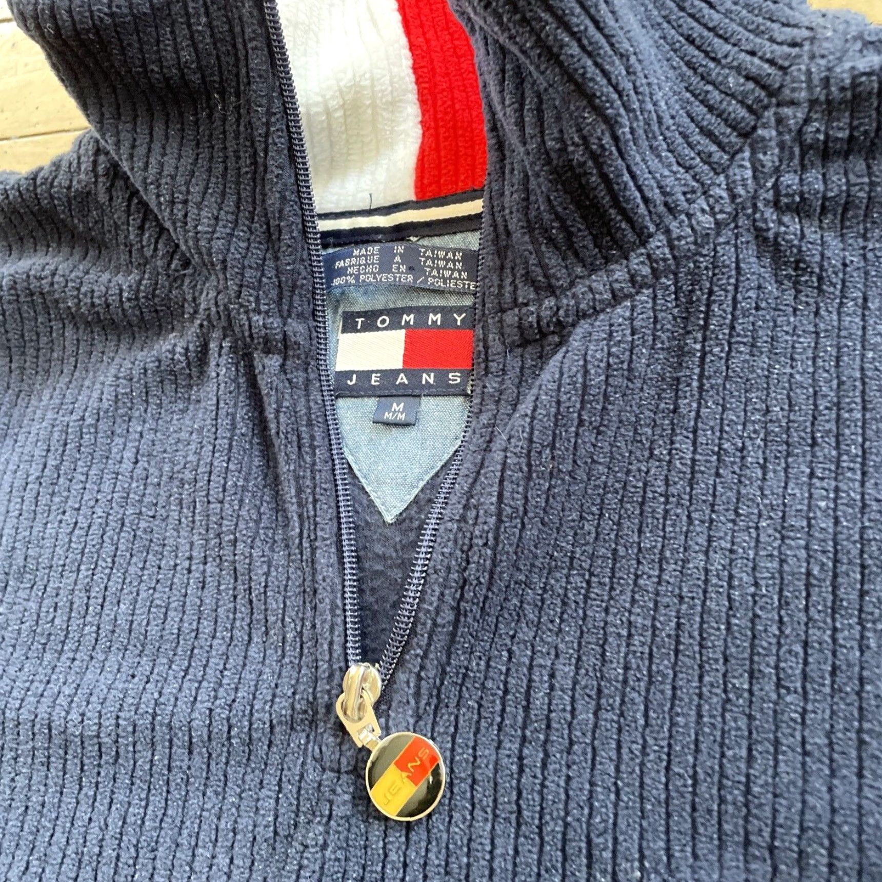 Vintage VINTAGE Tommy Jeans Fleece Sweater Men M Blue 90s Y2k 1/4 Zip Pendant Turtleneck Size US M / EU 48-50 / 2 - 5 Thumbnail