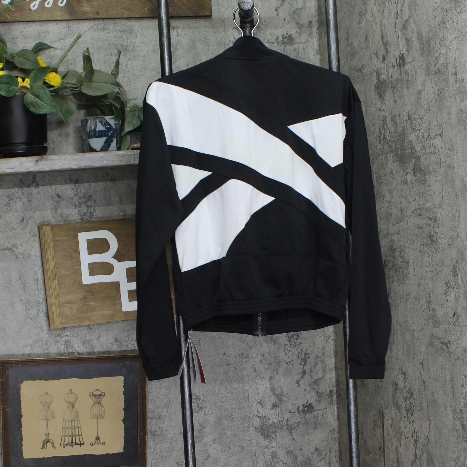 Reebok Nwt Reebok Womens Banded Track Jacket It5643 Black / White S Size S / US 4 / IT 40 - 2 Thumbnail