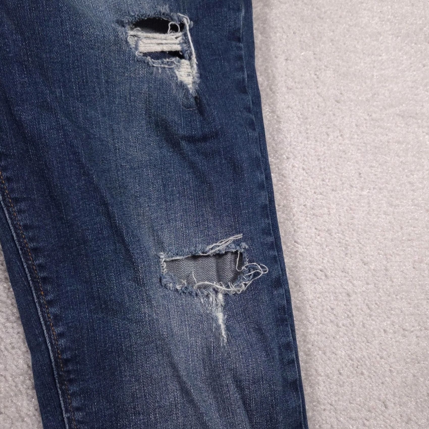 Zara Zara Trafaluc Denim Jeans Womens 6 Blue Medium Wash Distressed Ripped Skinny TRF Zip Pocket Pockets Slim Rise Mid Inseam 28in Crew Size 28" / US 6 / IT 42 - 4 Thumbnail