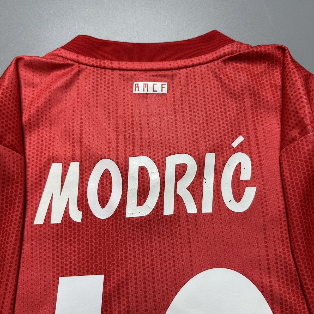 Adidas REAL MADRID ADIDAS x PARLEY 2018/2019 3rd JERSEY #10 MODRIC Size US S / EU 44-46 / 1 - 13 Thumbnail