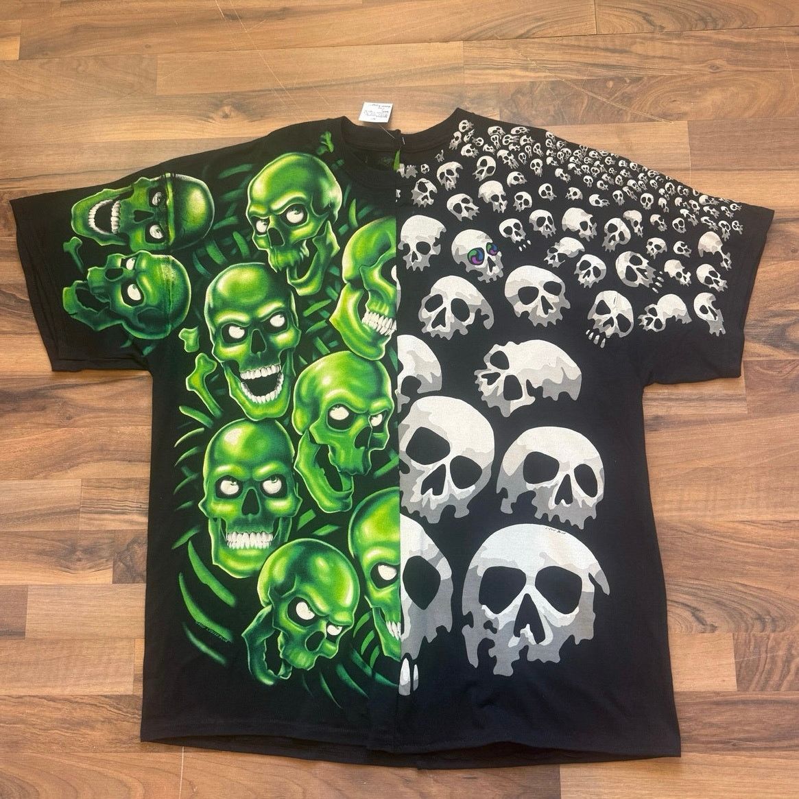 Liquid Blue Skull Pile Mash Up Liquid Blue Size 2xl Size US XXL / EU 58 / 5 - 1 Thumbnail
