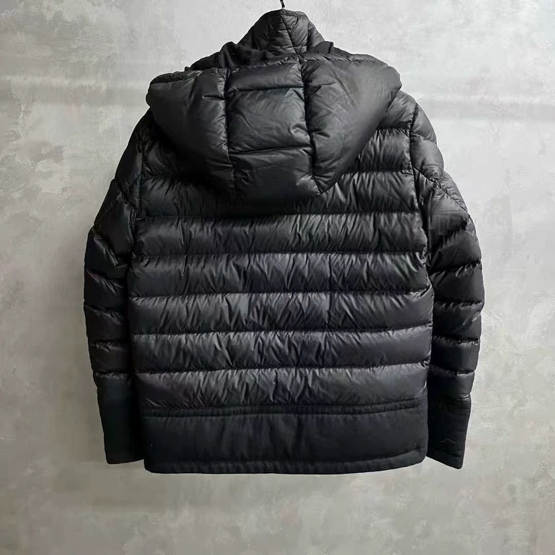 Moncler Moncler Black Striped Down Hooded Jacket Size US M / EU 48-50 / 2 - 5 Thumbnail