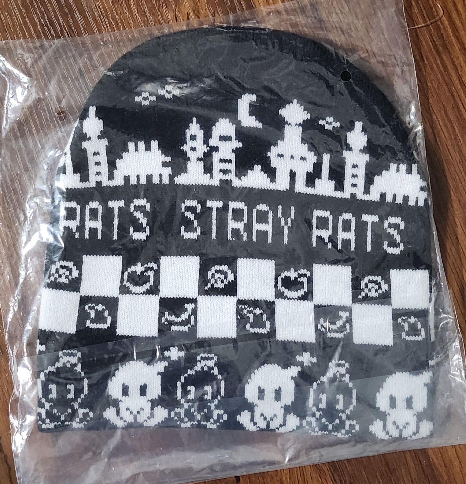Stray Rats x Sonic Chao VMU Beanie Size ONE SIZE - 2 Thumbnail