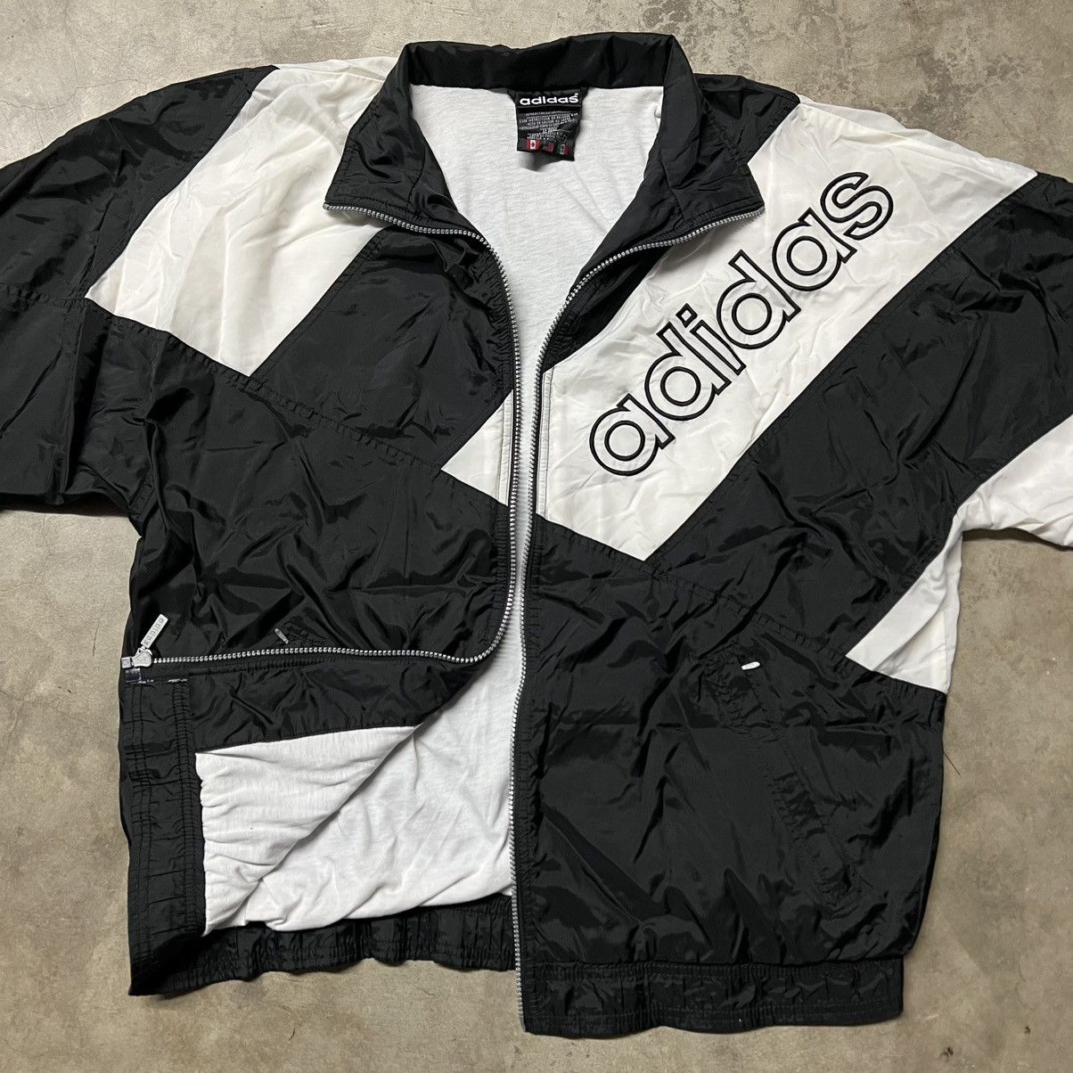 Adidas × Vintage Vintage 90’s Adidas Full-Zip Windbreaker Track Jacket Size US L / EU 52-54 / 3 - 3 Thumbnail