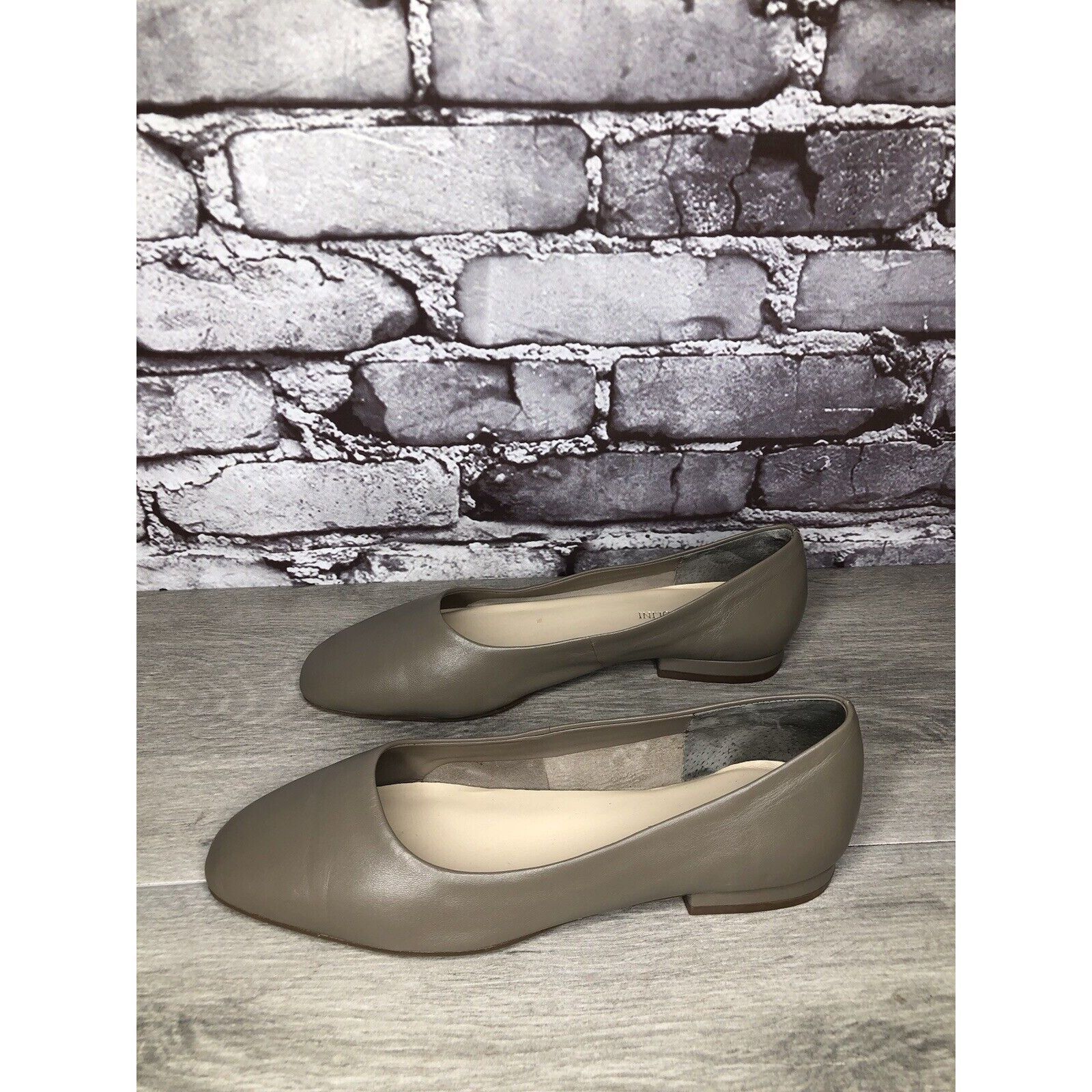 Other ENZO ANGIOLINI Gray Lydian Slip On Leather Ballet Flats Wome Size US 6.5 / IT 36.5 - 10 Thumbnail