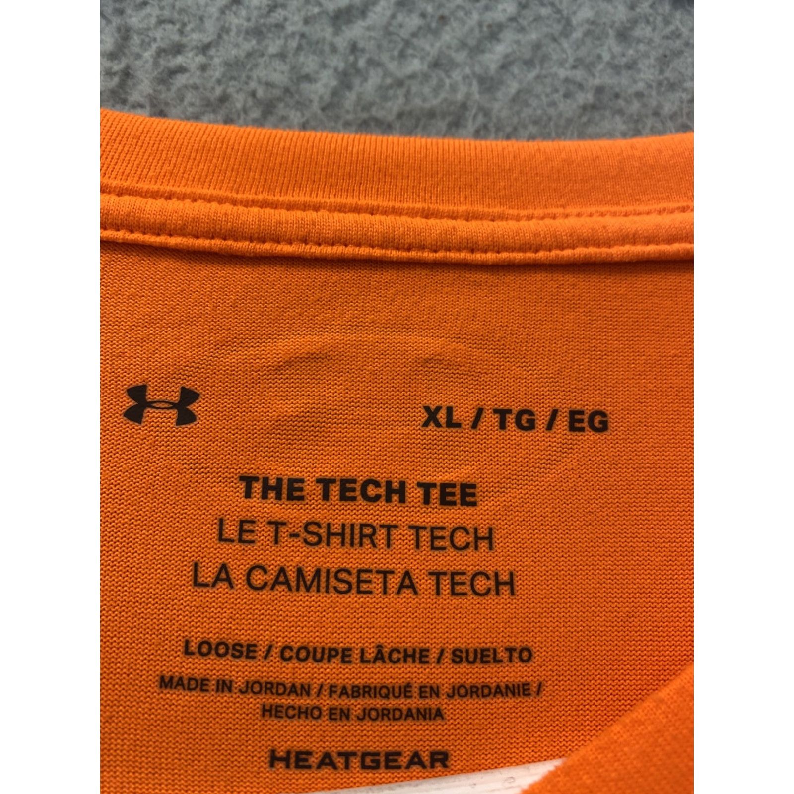 Under Armour Under Armour Shirt XL Adult Orange Tech Tee Athletic Logo Gym Mens XL /106-43 All Seasons Easy Care Stretch Logo Athletic Modern T-Shirt Men Size US XL / EU 56 / 4 - 3 Thumbnail