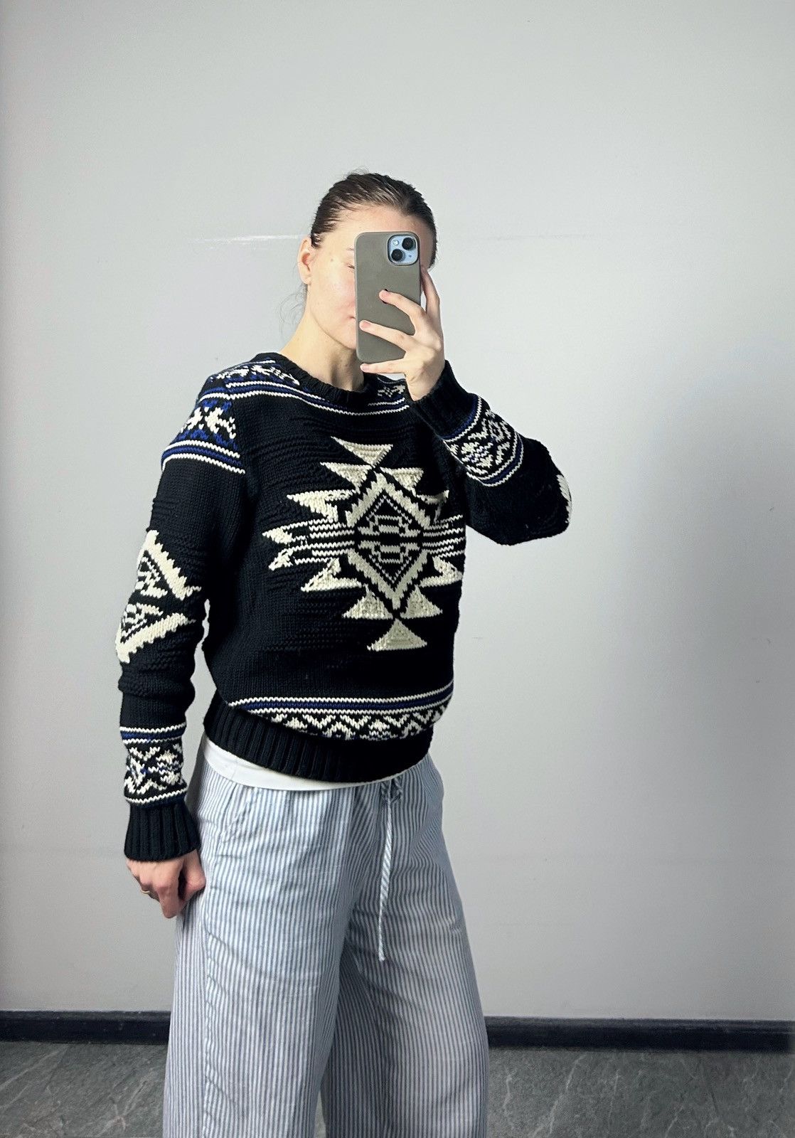 Polo Ralph Lauren Vintage Polo Ralph Lauren Native Crewneck Ski Sweater small Size S / US 4 / IT 40 - 10 Thumbnail