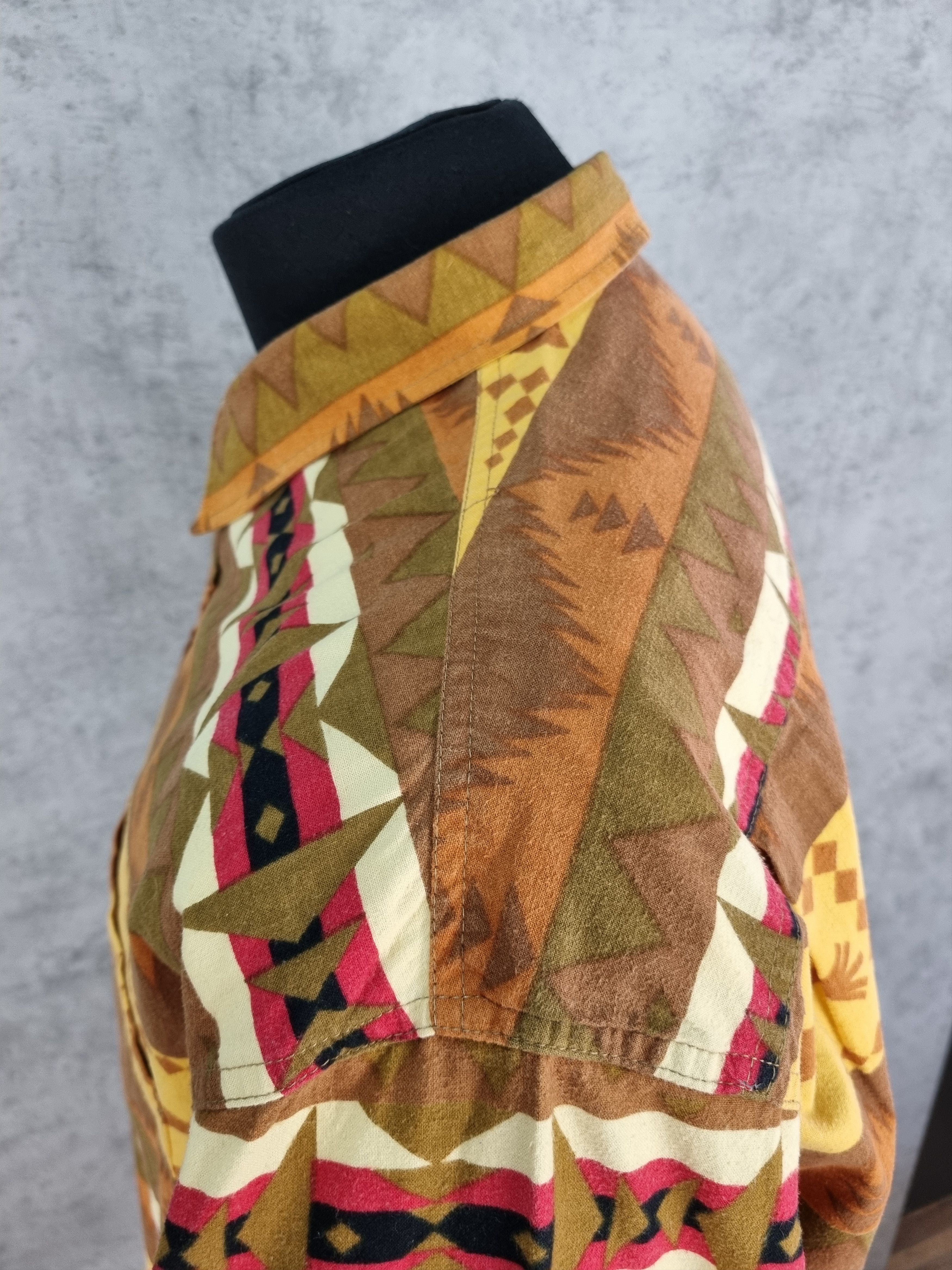 Chevignon × Native Rare size 80s Chevignon Navajo Vintage Shirt Button ups Size US XXL / EU 58 / 5 - 13 Thumbnail