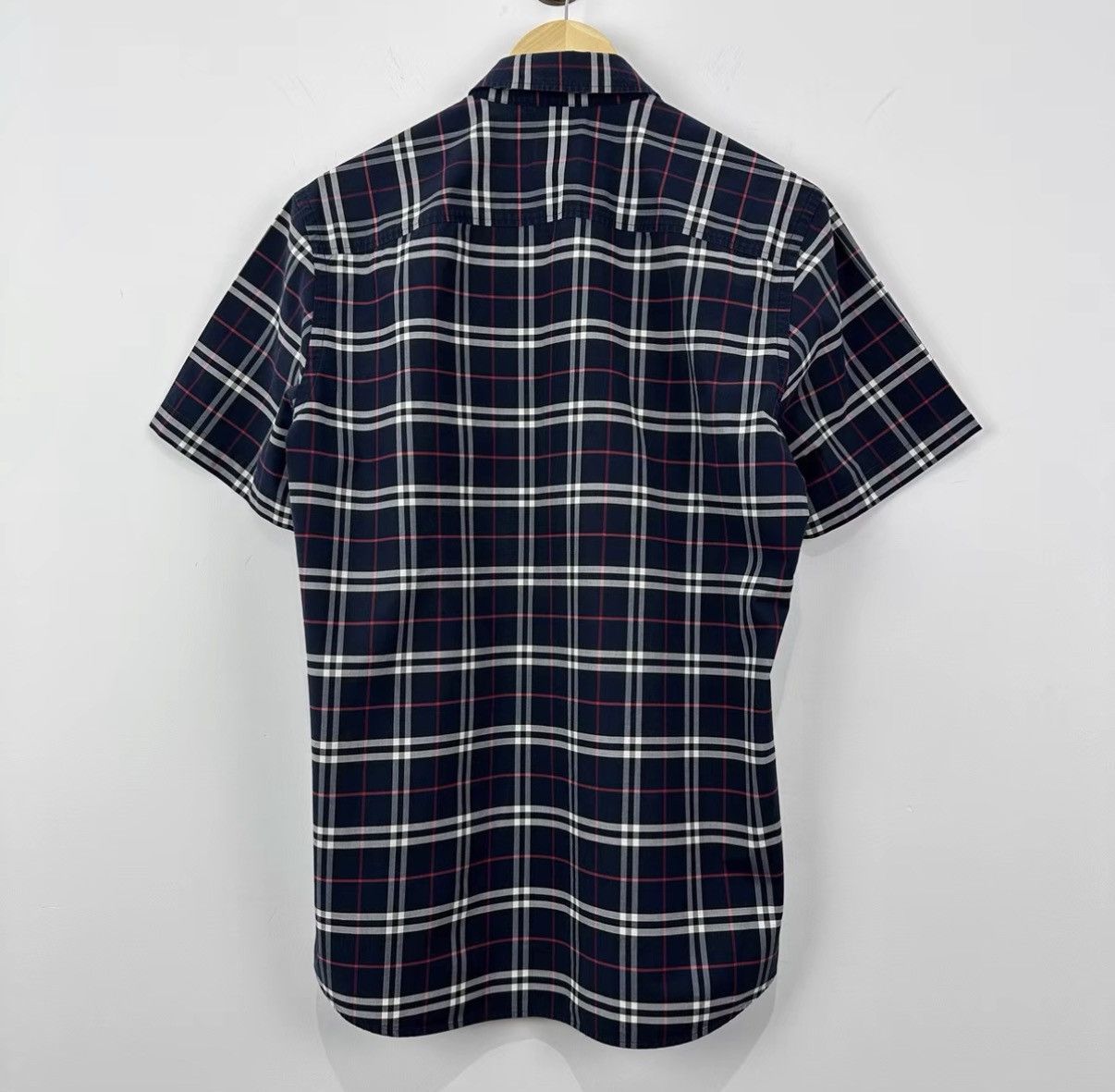 Burberry Burberry Check Short-sleeve Shirt J42 Size US M / EU 48-50 / 2 - 2 Thumbnail