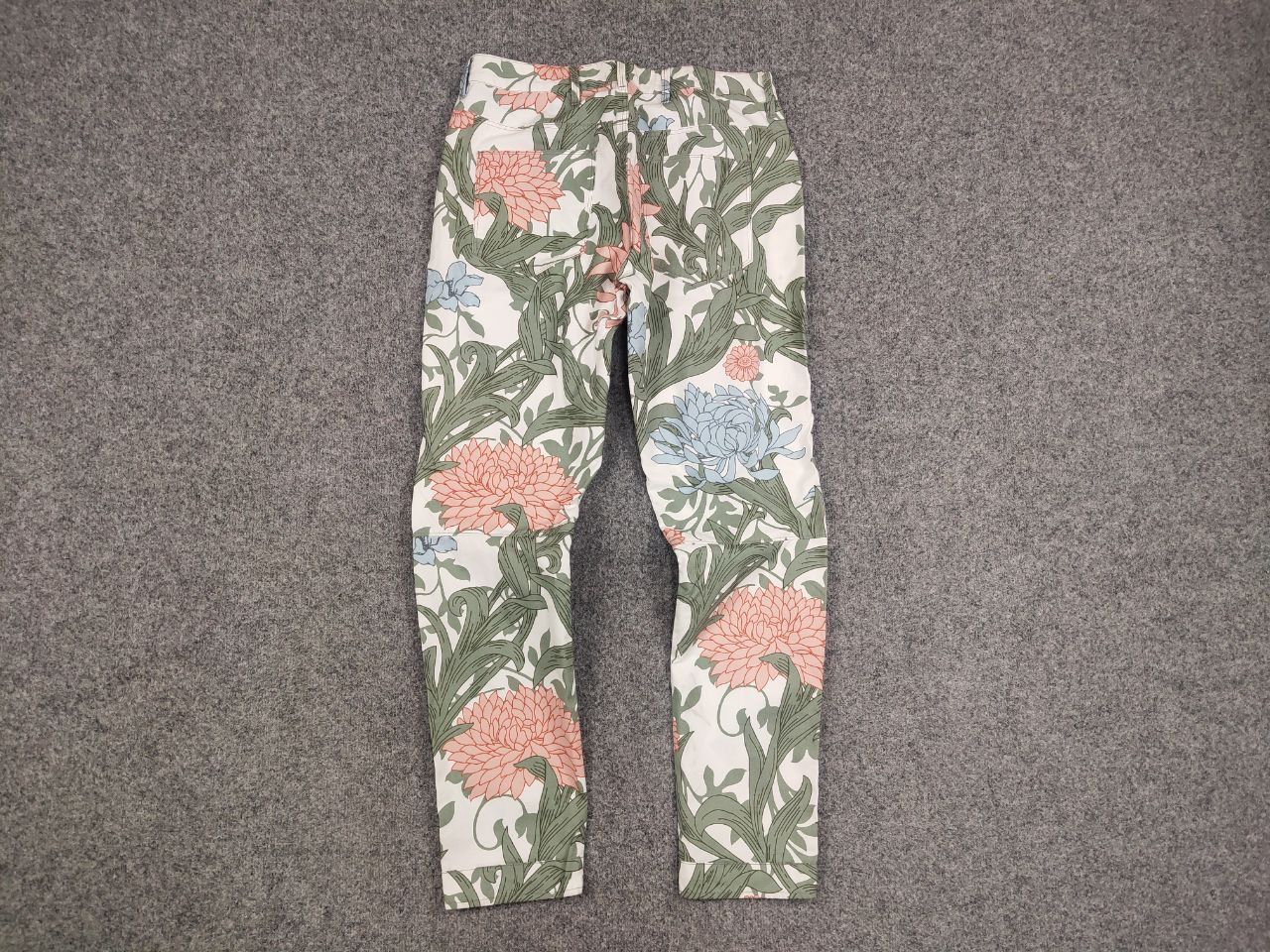 G-Star × Pharrell G-star raw Pharrell 5622 3d tapered flowers Boyfriend Jeans Size US 30 / EU 46 - 9 Thumbnail