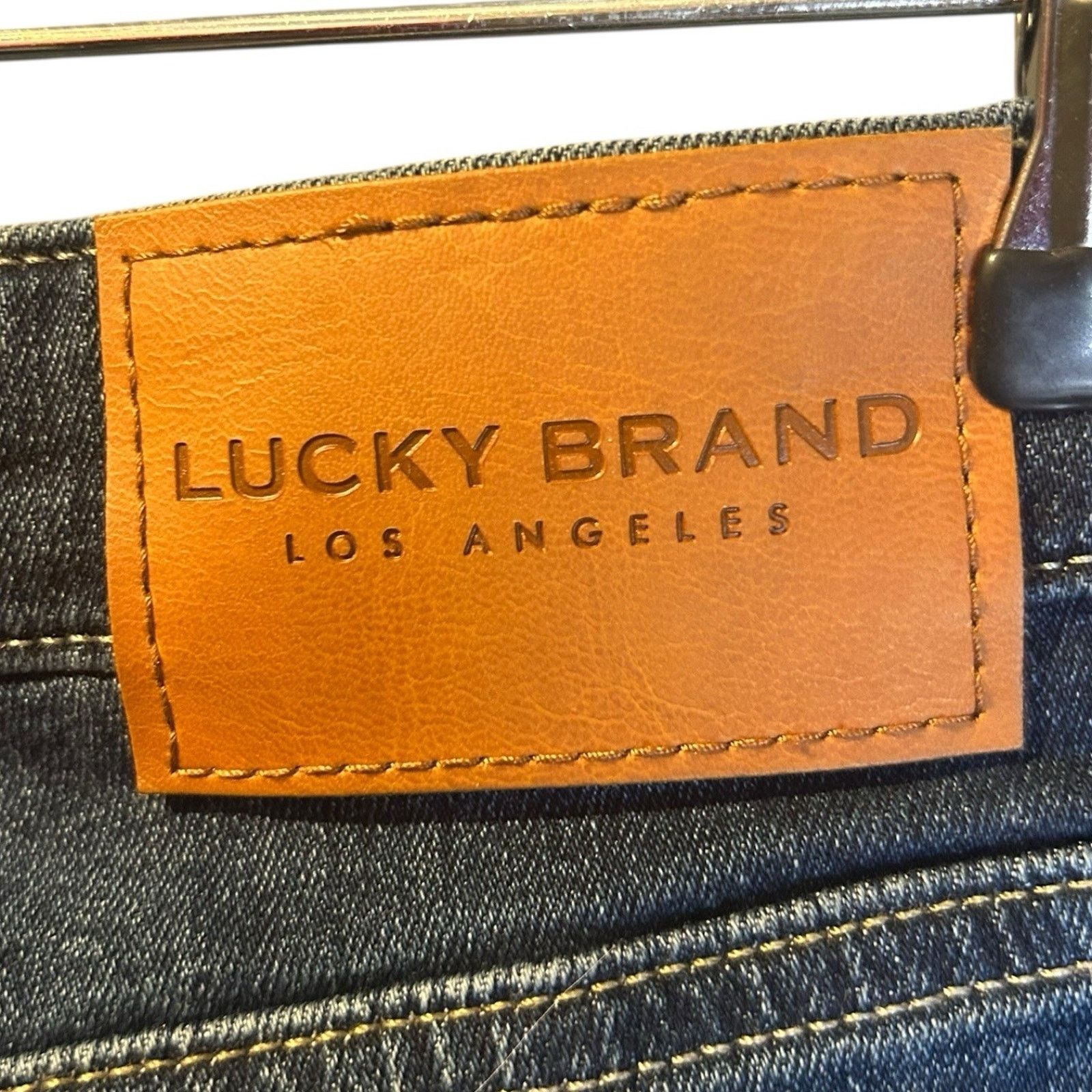 Lucky Brand Lucky Brand Women’s Dark Bermuda Denim Jean Shorts - 8/29 Size 30" / US 8 / IT 44 - 2 Thumbnail