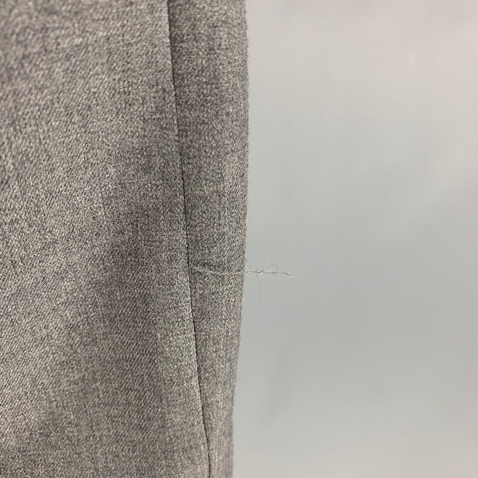 Thom Browne THOM BROWNE Size 40 Grey Tweed 3 button Sport Coat Size 40R - 4 Thumbnail