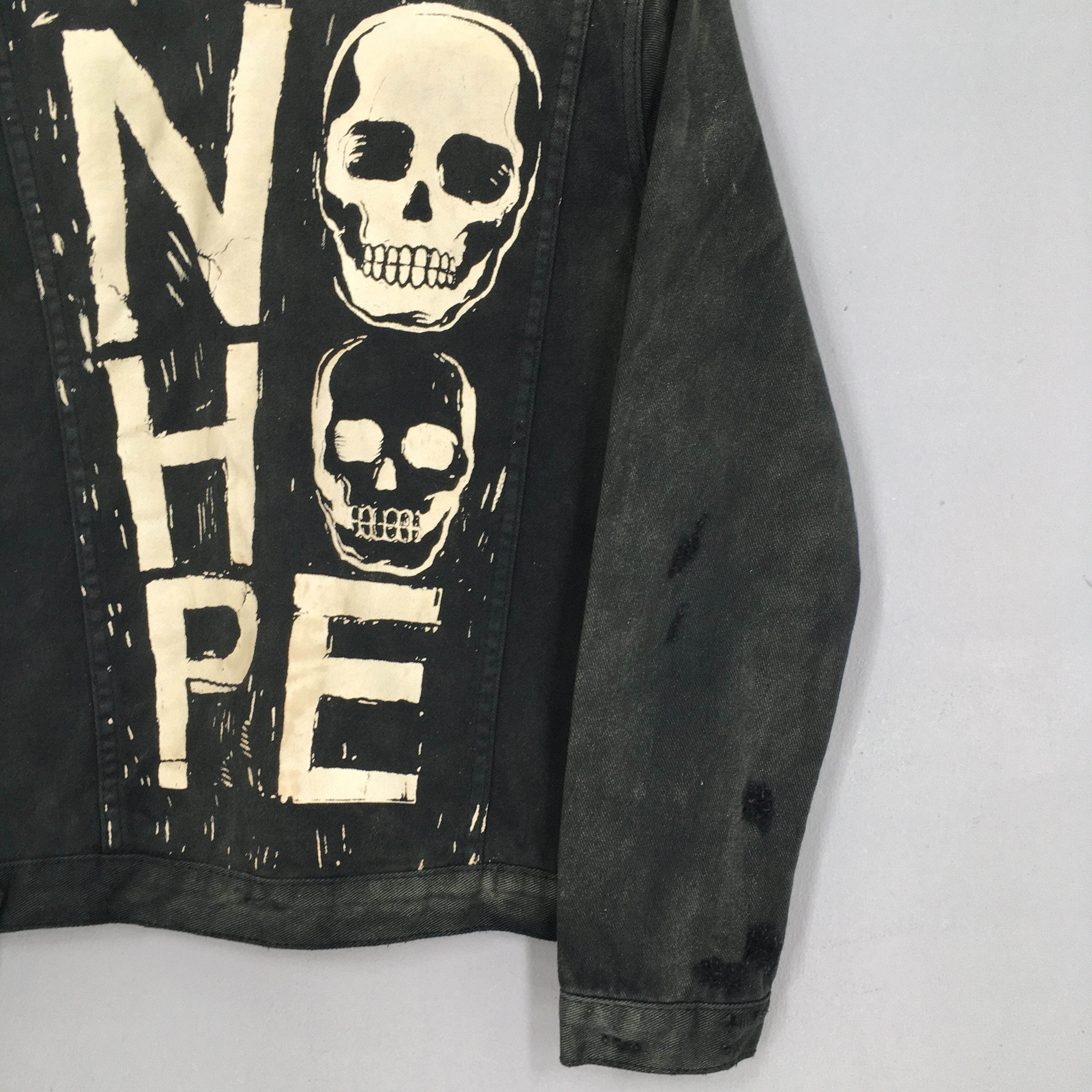 Vintage Vintage Faded Distressed No Hope Trucker Denim Jacket Small Size US S / EU 44-46 / 1 - 9 Thumbnail