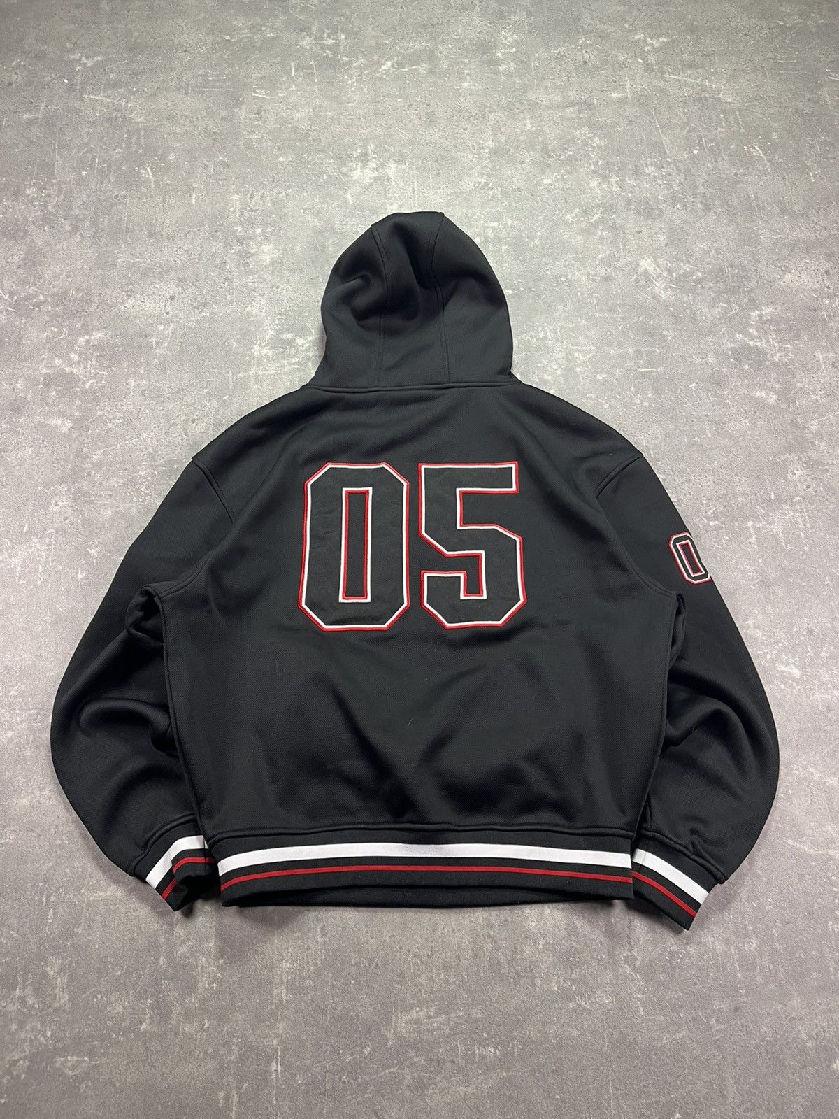 Fubu 00s Fubu Chicago Big Logo Boxy Baggy Hoodie M L Rare Size US L / EU 52-54 / 3 - 2 Thumbnail