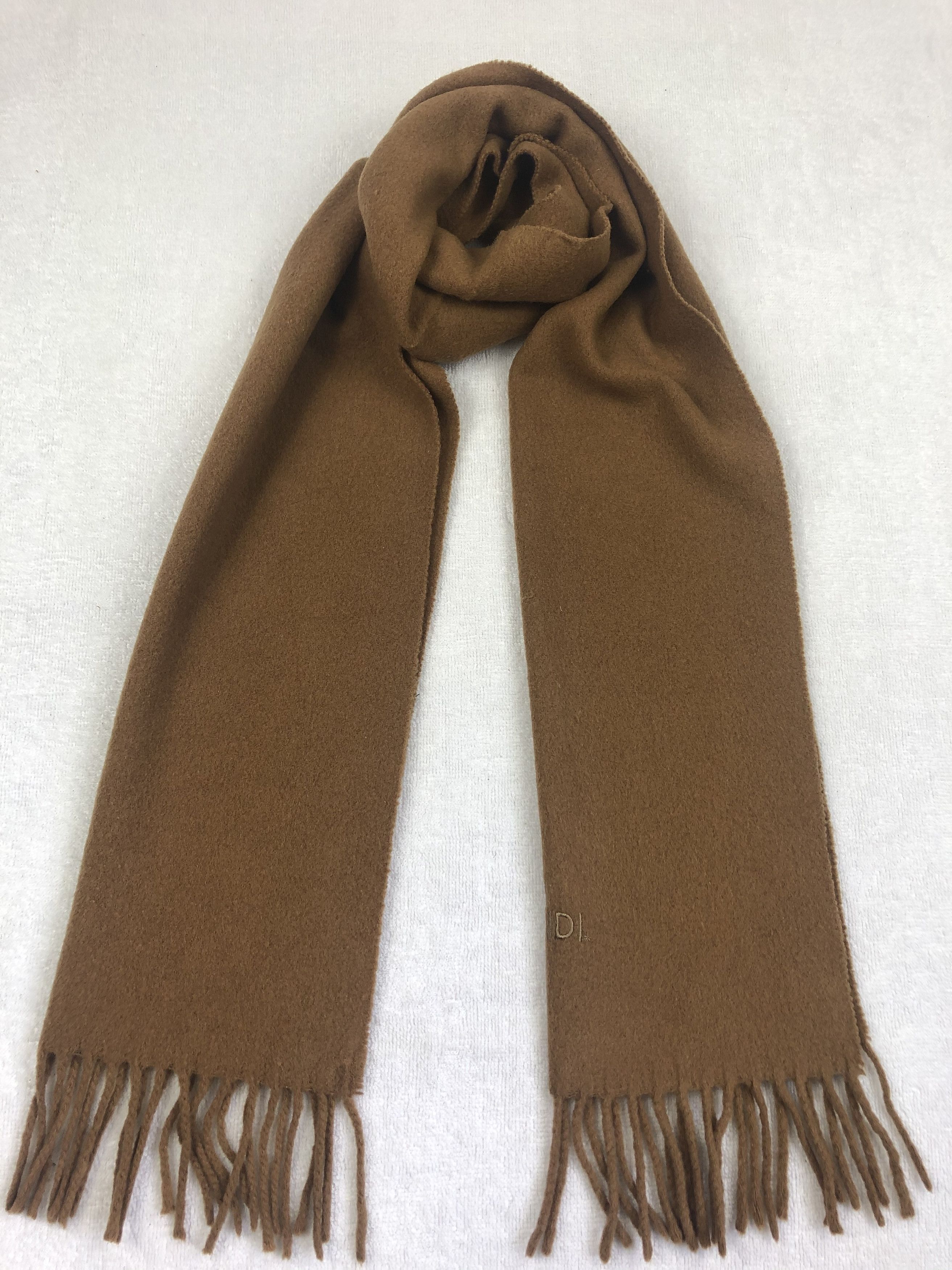 Vintage Fendi Plain Scarf / Muffler / Neckwear Size ONE SIZE - 1 Thumbnail