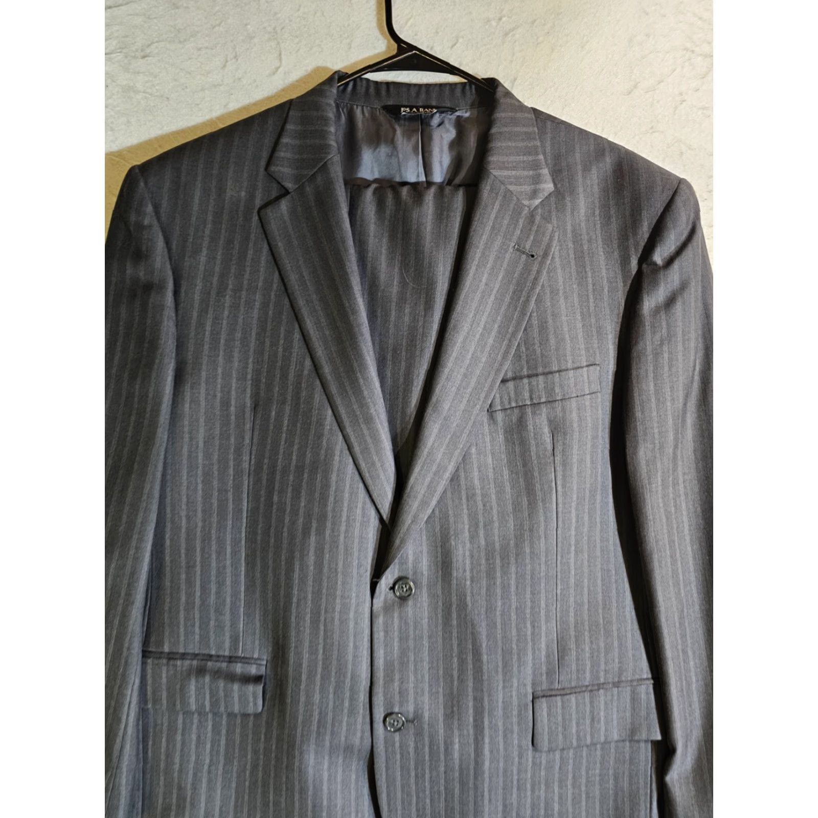 Jos. A. Bank Jos A Bank 2pc Suit Signature Collection Silk Wool Charcoal Striped 43R 34x30 Mens Size 46R - 3 Thumbnail