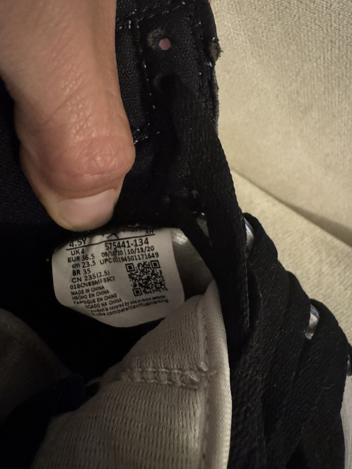 Jordan Brand × Nike RARE SIZE 4.5 UNIVERSITY BLUE JORDAN 1 Size US 5 / EU 37 - 6 Thumbnail