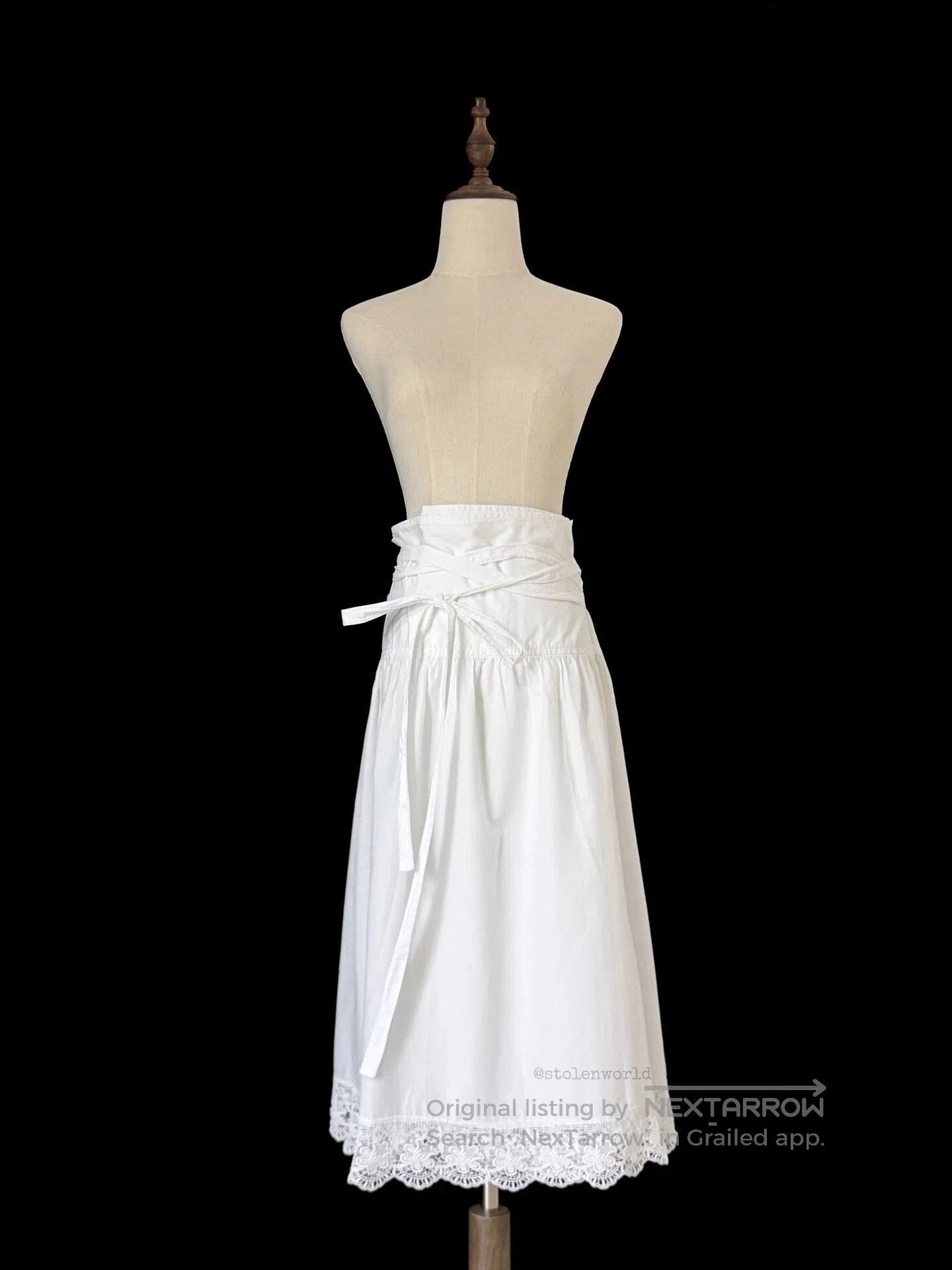 Comme des Garcons Comme des Garçons White Lace Wrap Skirt. Size 27" / US 4 / IT 40 - 8 Thumbnail