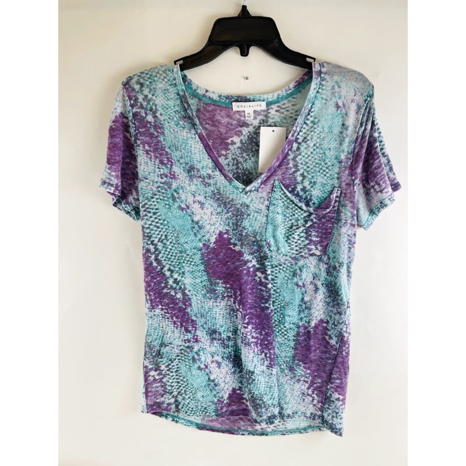 Vintage SOCIALITE T-Shirt Women XS Purple Blue Short Sleeve V-Neck NWT Distressed Modern Breathable casual Size XS / US 0-2 / IT 36-38 - 2 Thumbnail