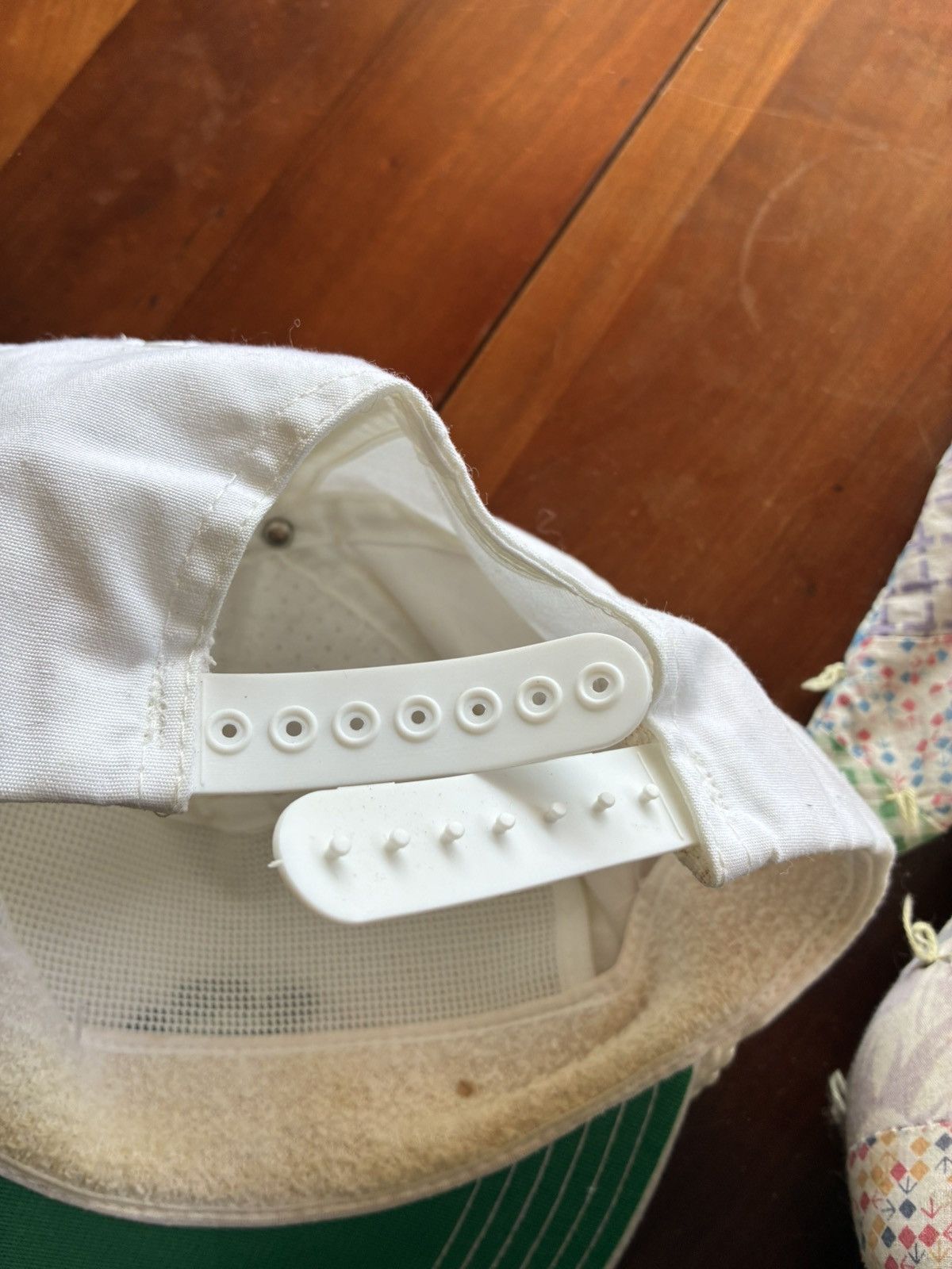 Vintage Vintage 90s Skola bandit white hat Size ONE SIZE - 5 Thumbnail