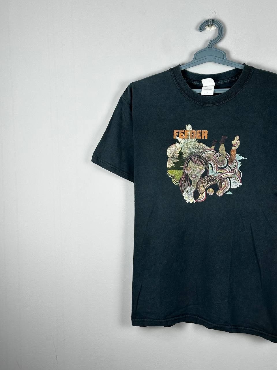 Band Tees Rare vintage Feeder 2005 Pushing The Senses Band T Shirt Size US M / EU 48-50 / 2 - 2 Thumbnail