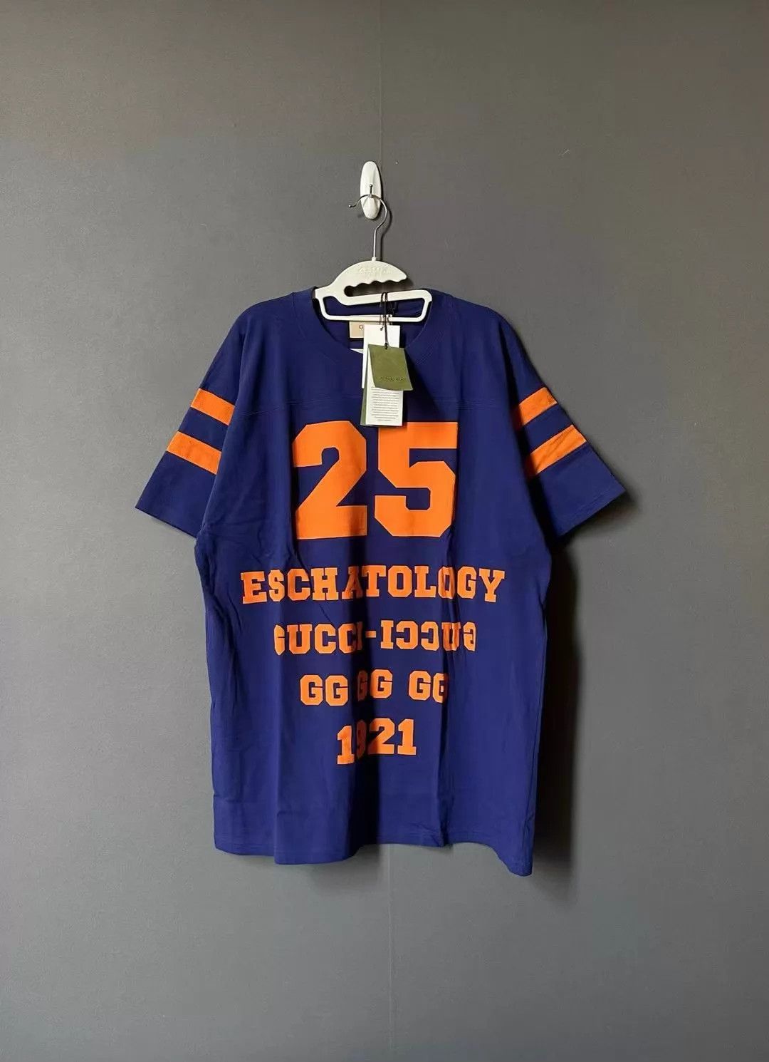 Gucci Gucci 1921 short sleeve tee OS M new with tags Size US M / EU 48-50 / 2 - 1 Thumbnail