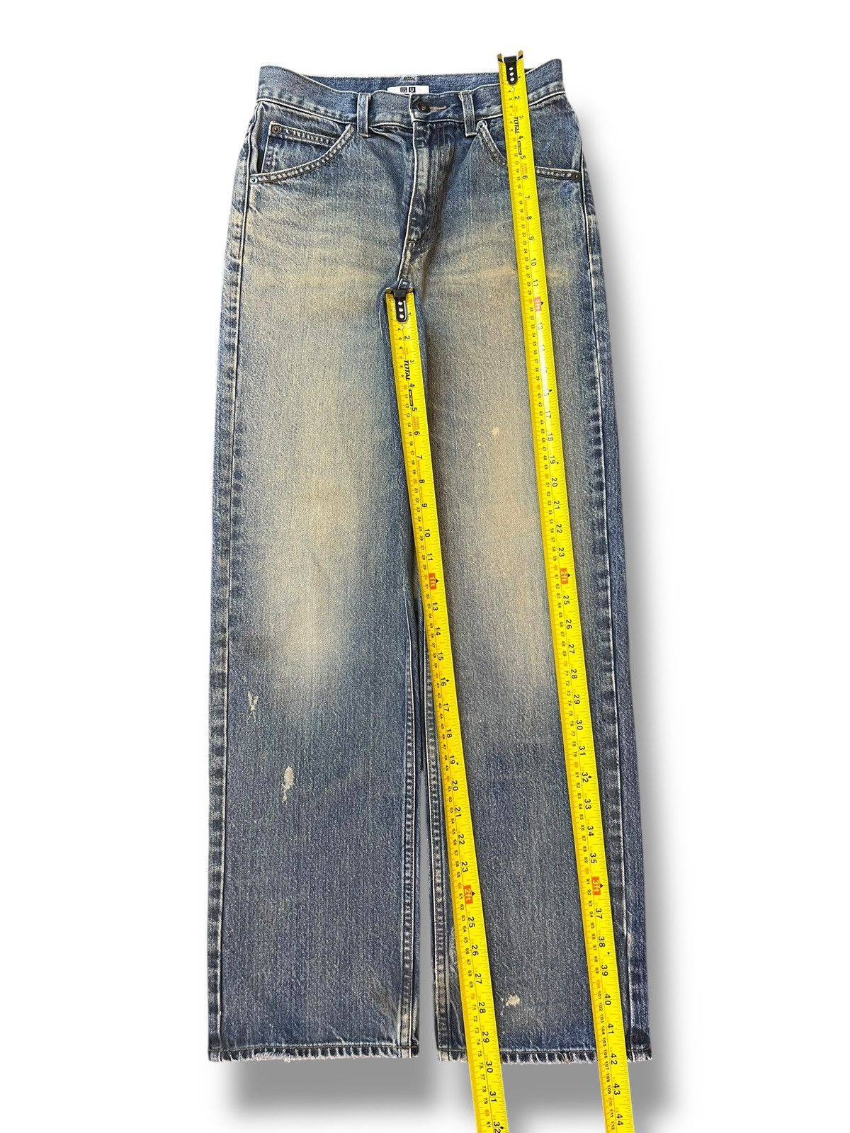 Uniqlo Vintage Uniqlo Japan - Faded Mud Wash, Loose Straight Jeans Size US 29 - 11 Thumbnail